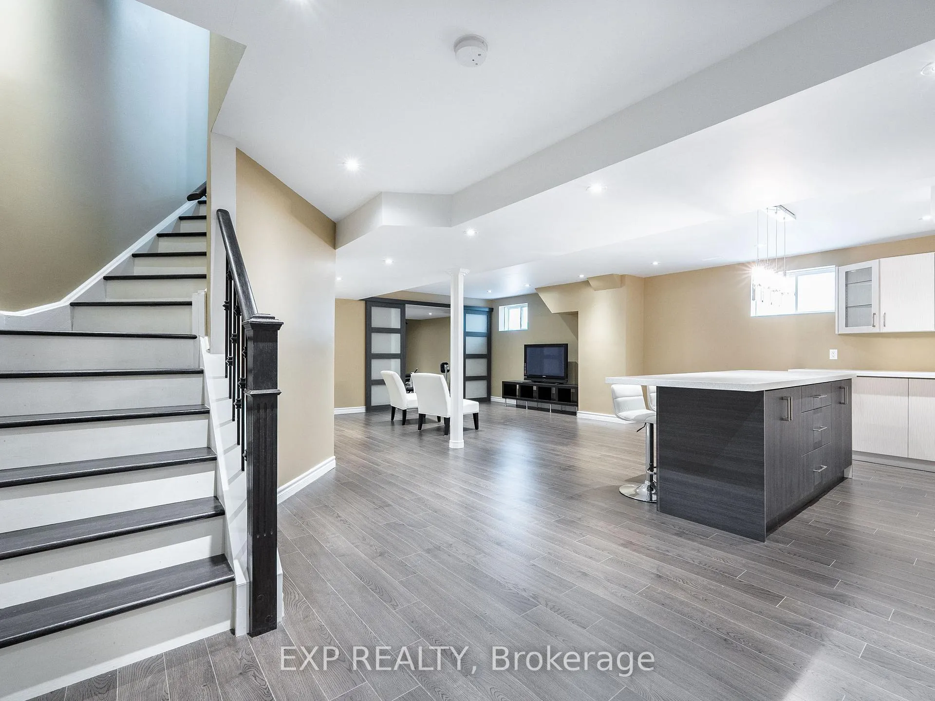 Photo 36 of 26 Bembridge Drive, Markham, Cathedraltown — HOMEH