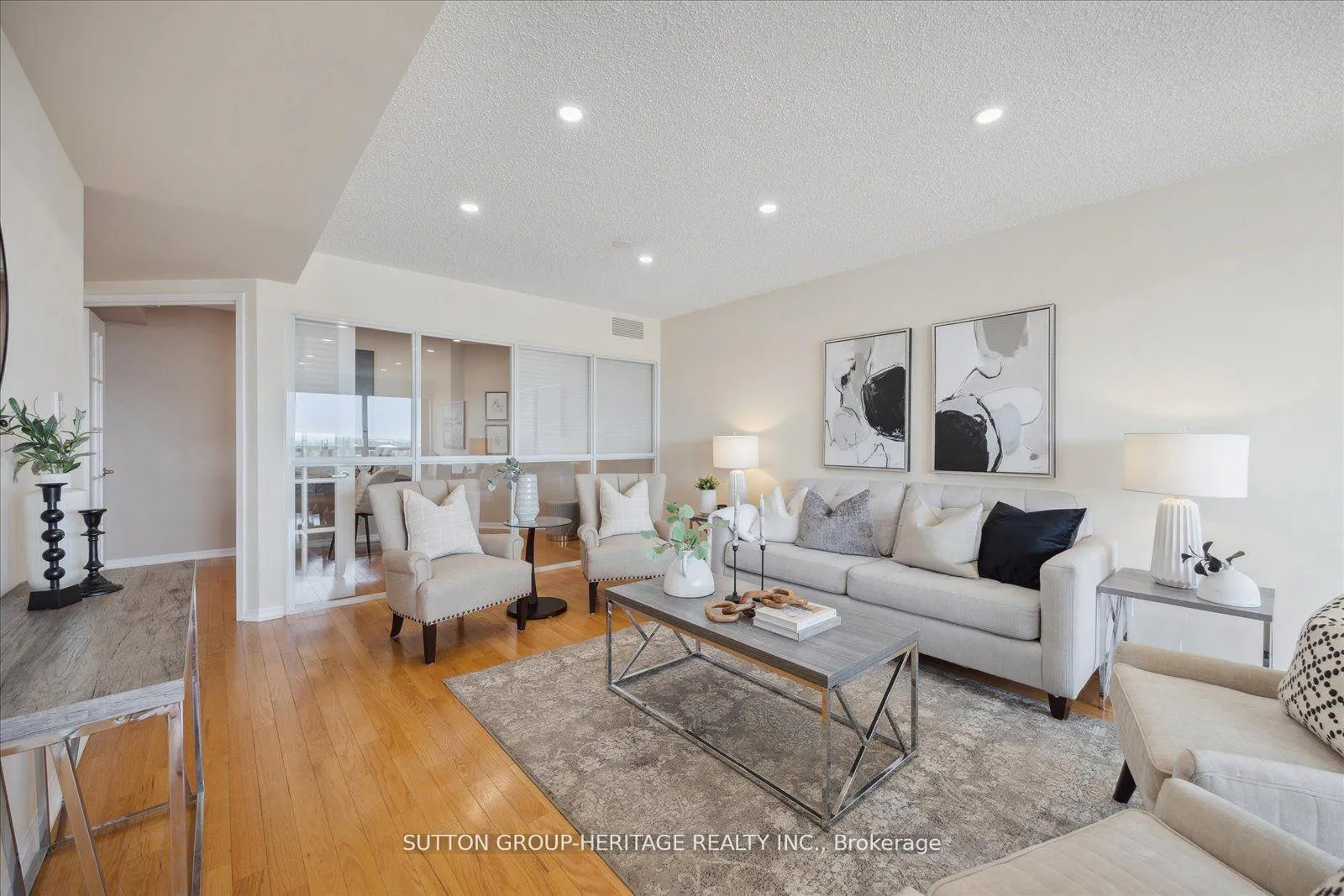 Photo 11 of Unit PH #6, 712 Rossland Road E, Whitby, Pringle Creek — HOMEH