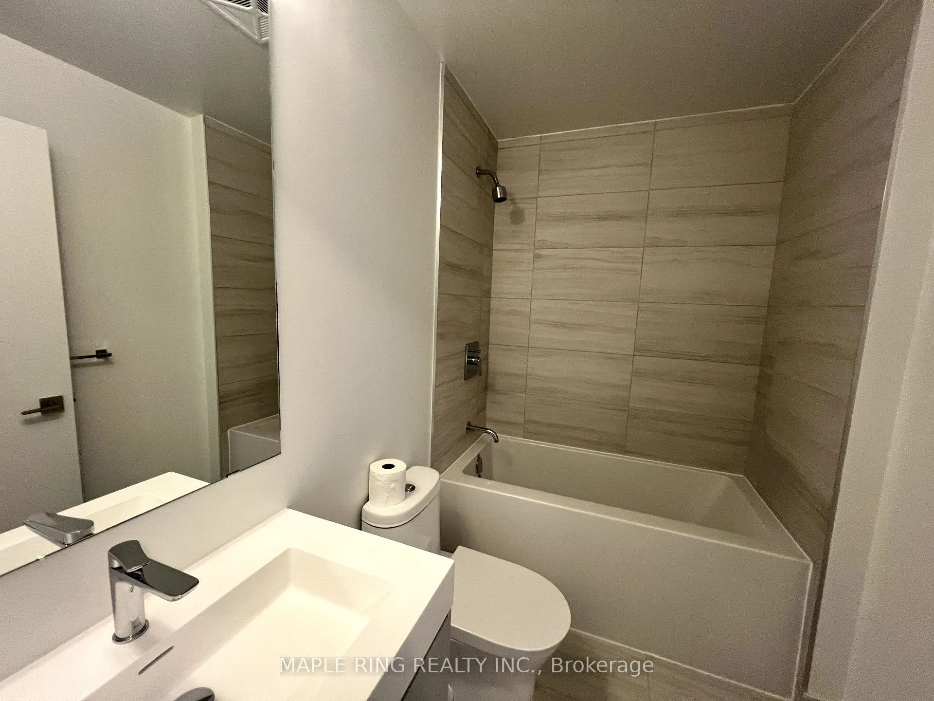 Photo 7 of Unit 1523, 498 Caldari Road, Vaughan, Concord — HOMEH