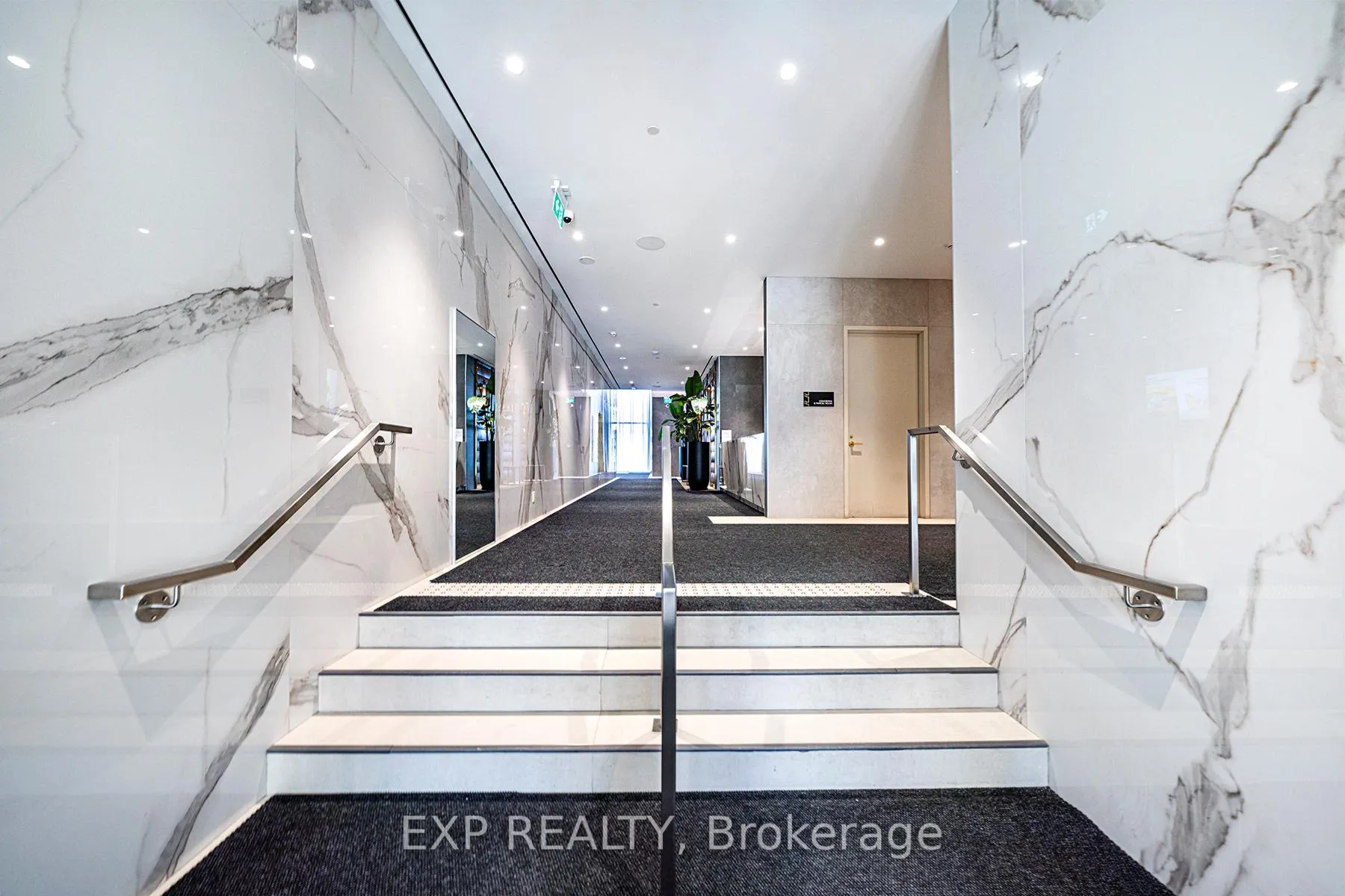 Photo 6 of Unit PH -02, 7890 Jane Street, Vaughan, Concord — HOMEH