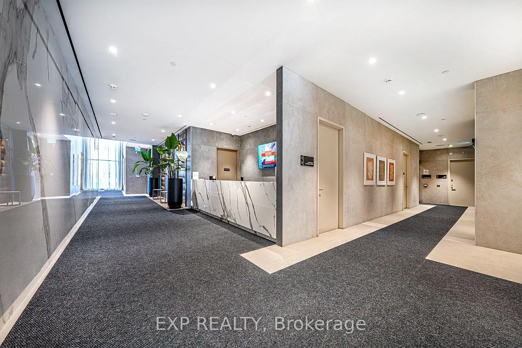 Photo 7 of Unit PH -02, 7890 Jane Street, Vaughan, Concord — HOMEH