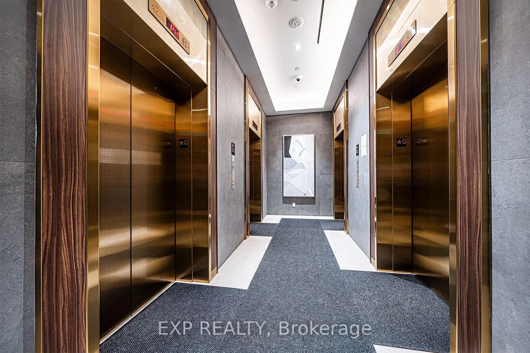 Photo 9 of Unit PH -02, 7890 Jane Street, Vaughan, Concord — HOMEH