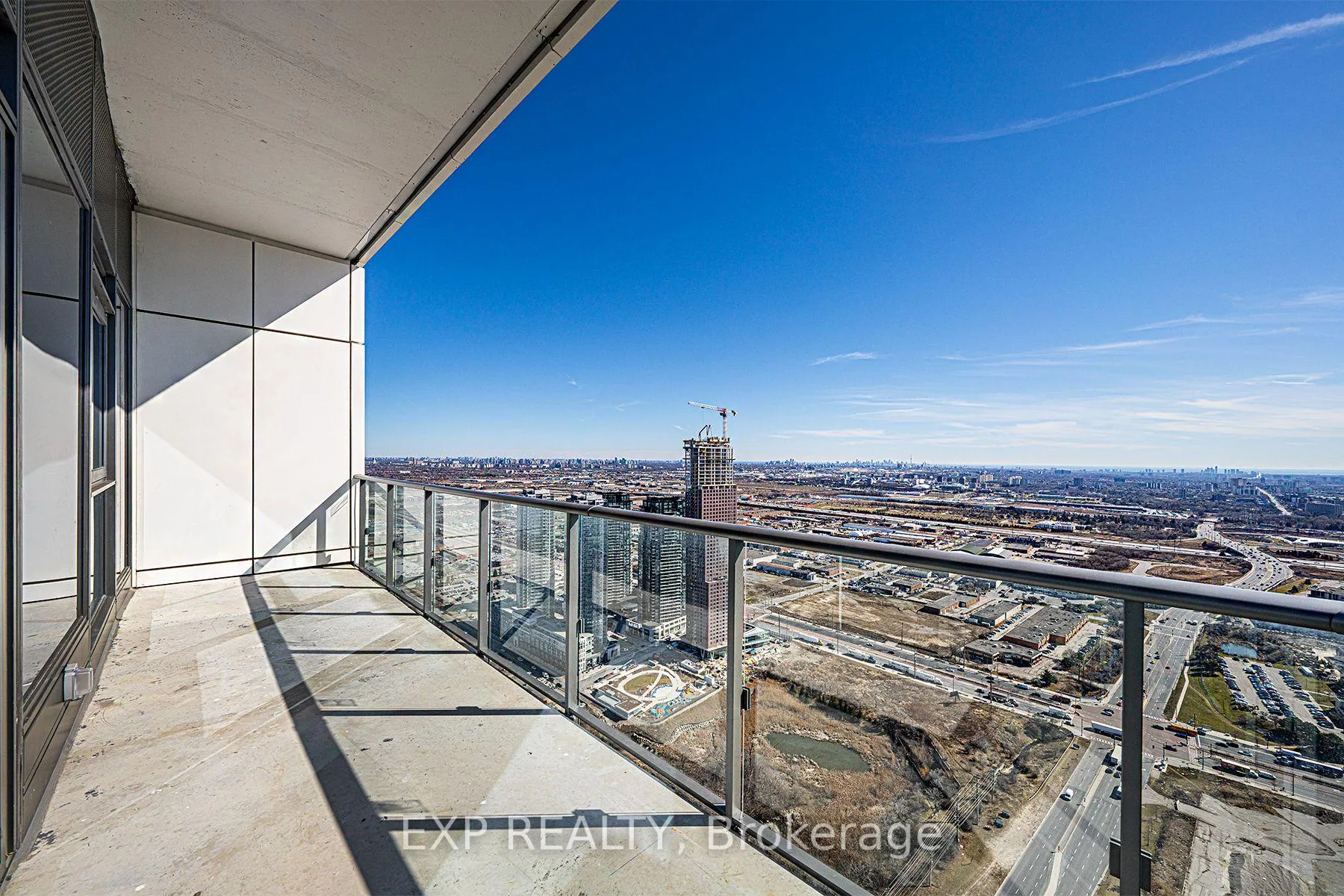Photo 18 of Unit PH -02, 7890 Jane Street, Vaughan, Concord — HOMEH