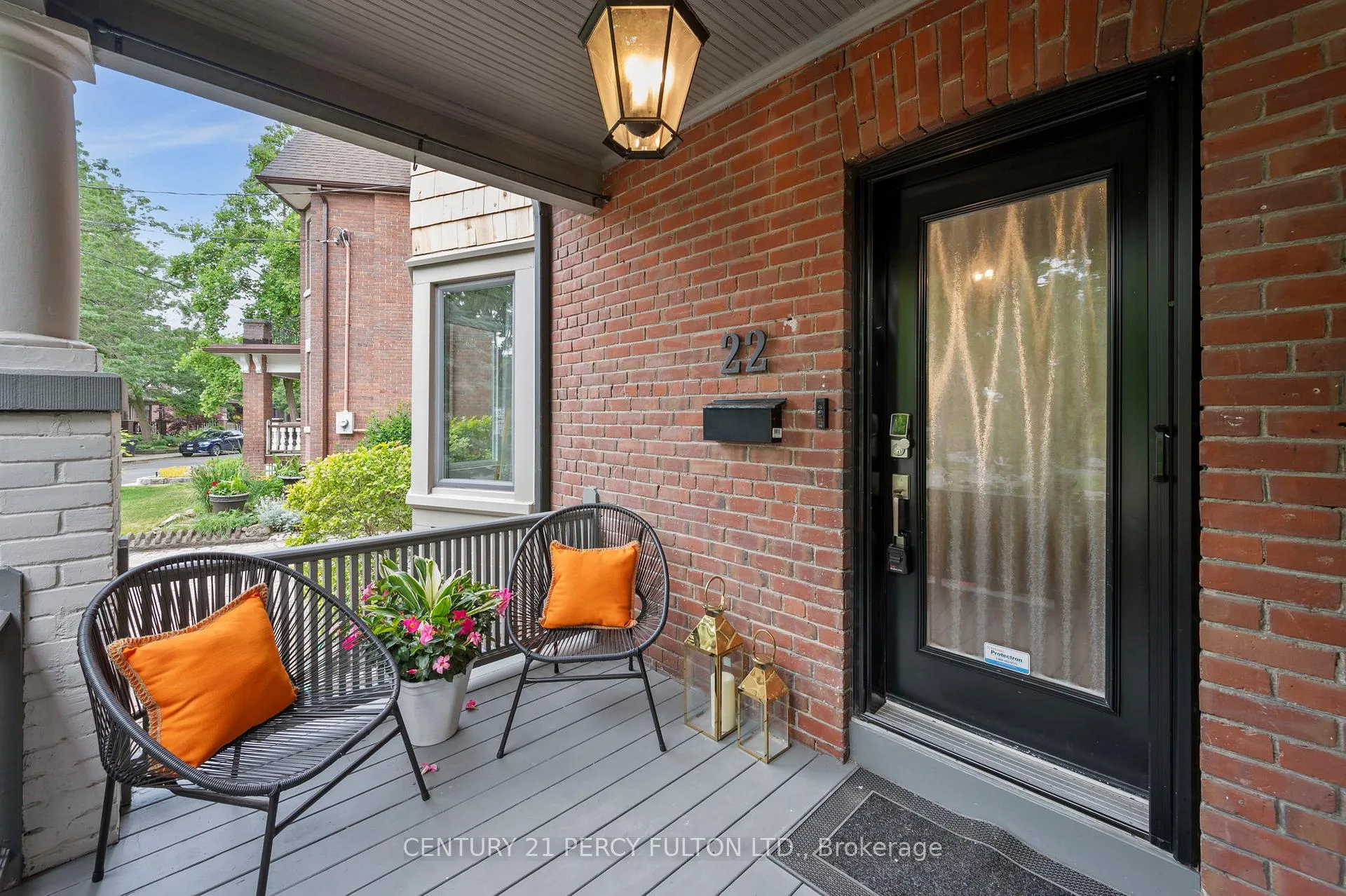 Photo 2 of 22 Columbine Avenue, Toronto, The Beaches — HOMEH