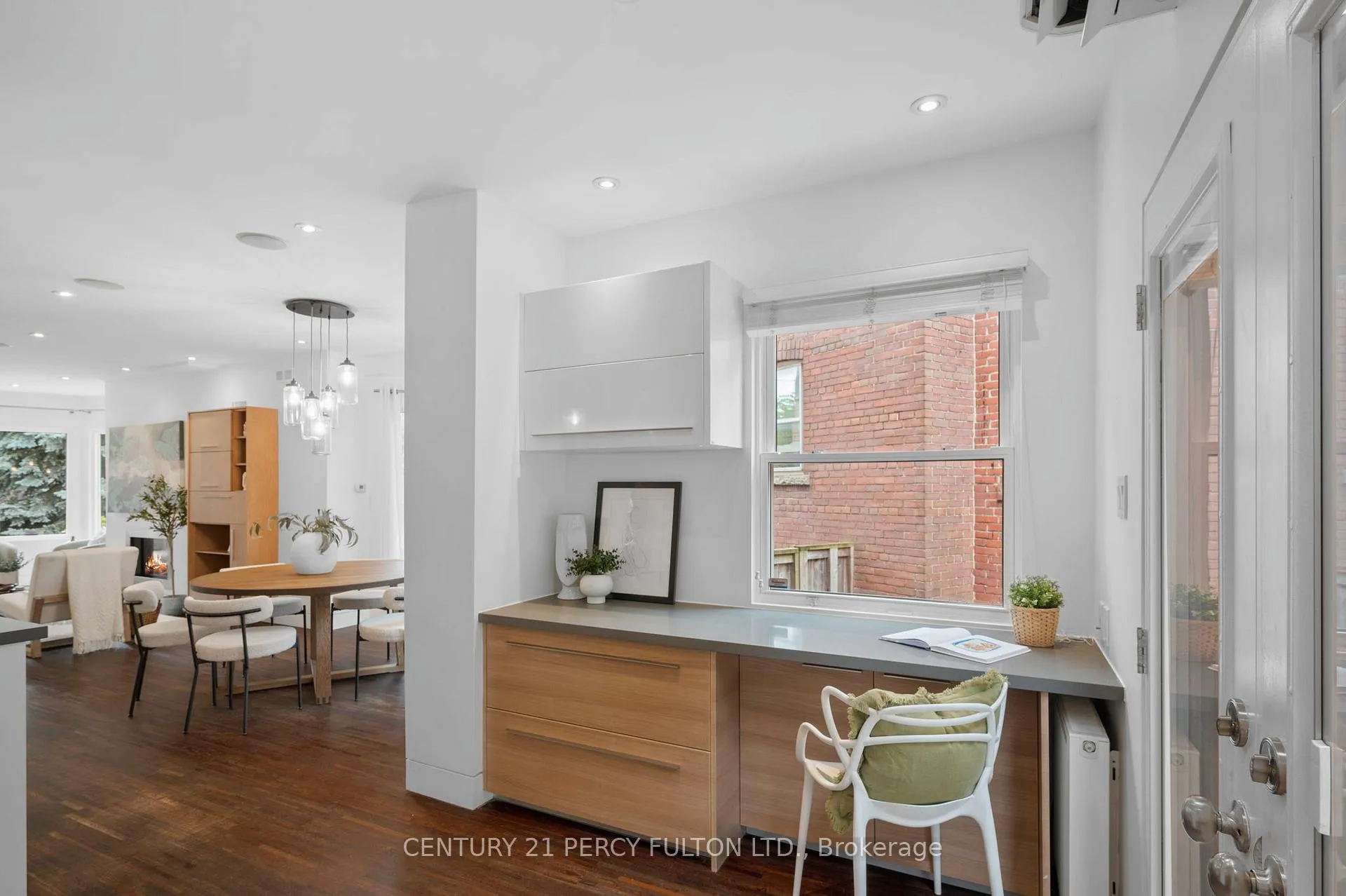 Photo 9 of 22 Columbine Avenue, Toronto, The Beaches — HOMEH