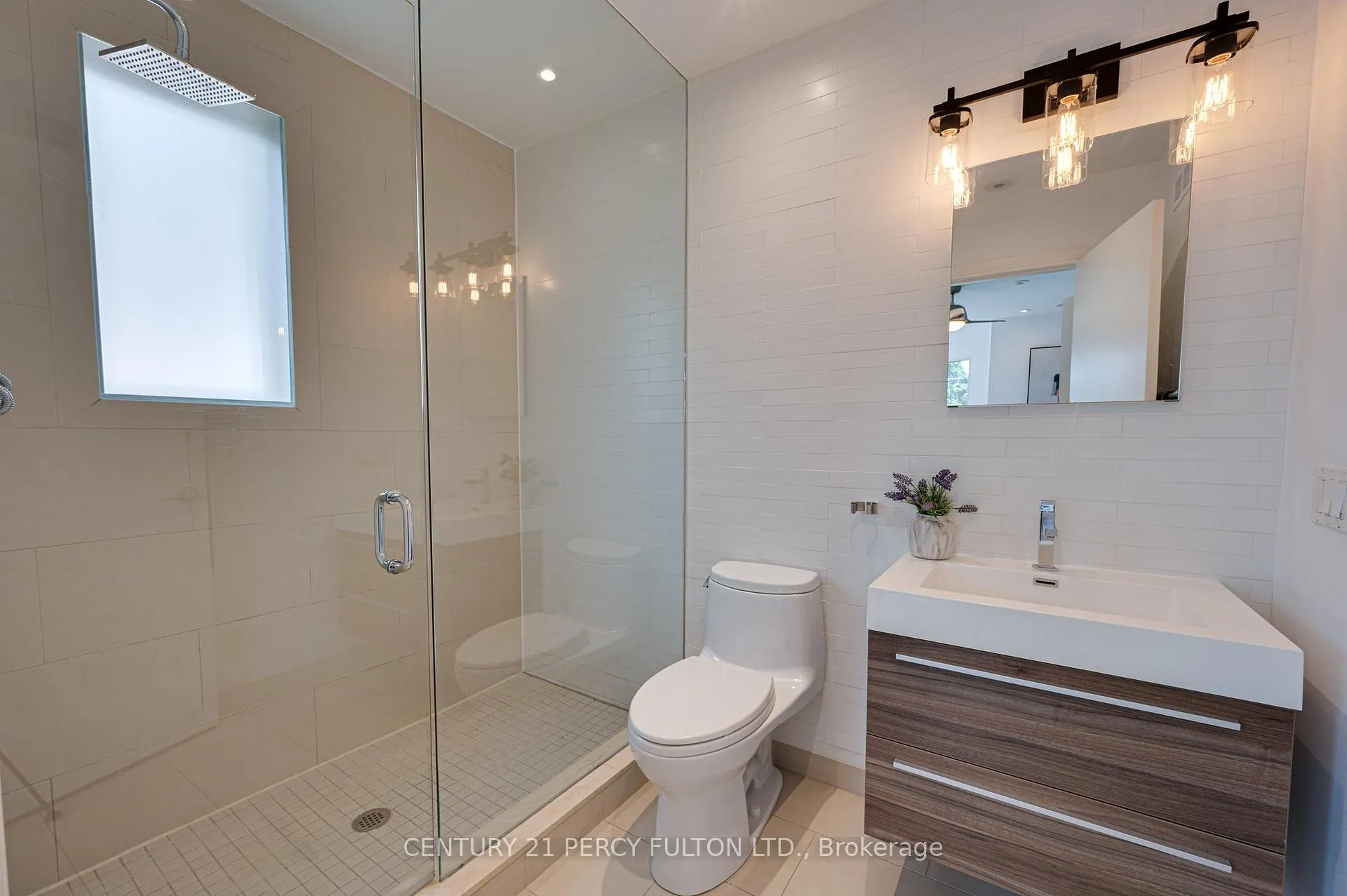 Photo 23 of 22 Columbine Avenue, Toronto, The Beaches — HOMEH