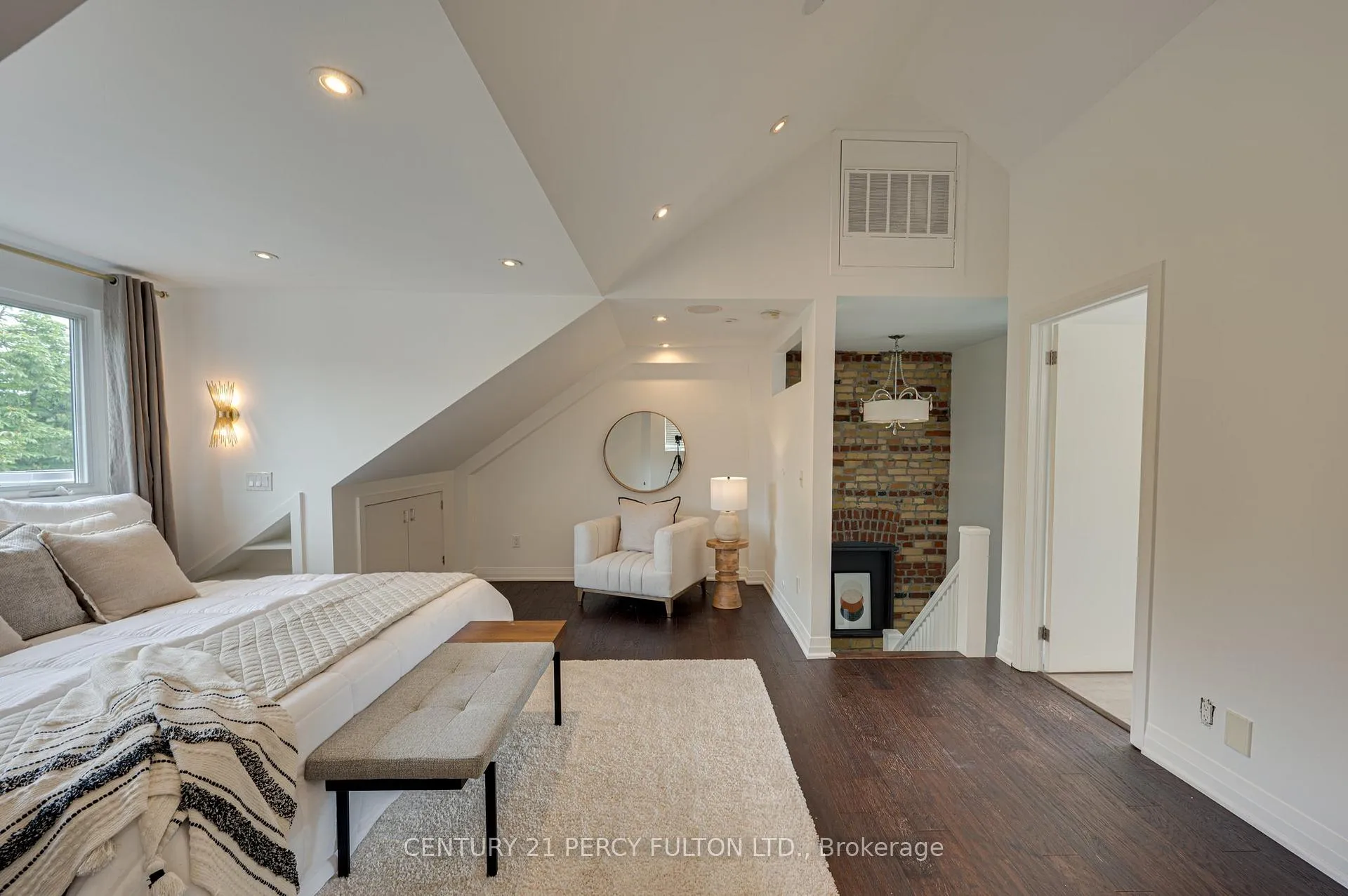 Photo 34 of 22 Columbine Avenue, Toronto, The Beaches — HOMEH