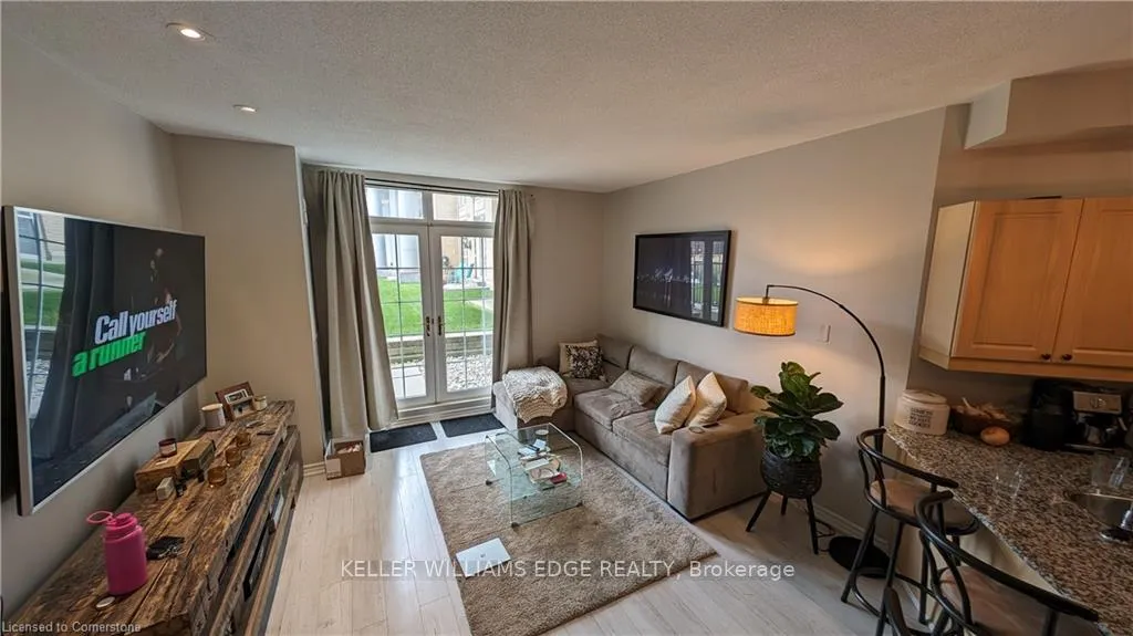 Photo 4 of Unit 115, 135 James Street S, Hamilton, Durand — HOMEH