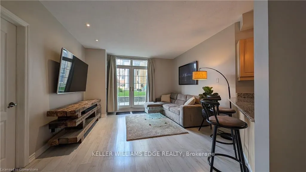 Photo 10 of Unit 115, 135 James Street S, Hamilton, Durand — HOMEH