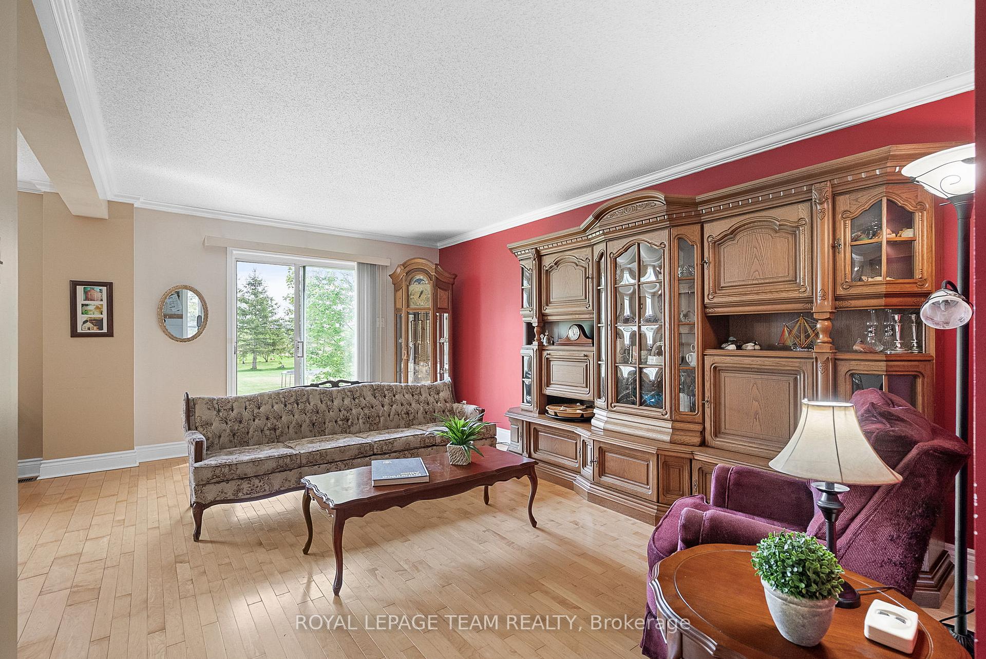 Photo 4 of 115 Cricket Crescent, Ottawa, Dunrobin Shores — HOMEH