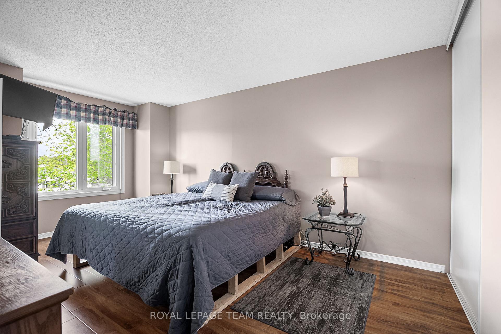 Photo 15 of 115 Cricket Crescent, Ottawa, Dunrobin Shores — HOMEH