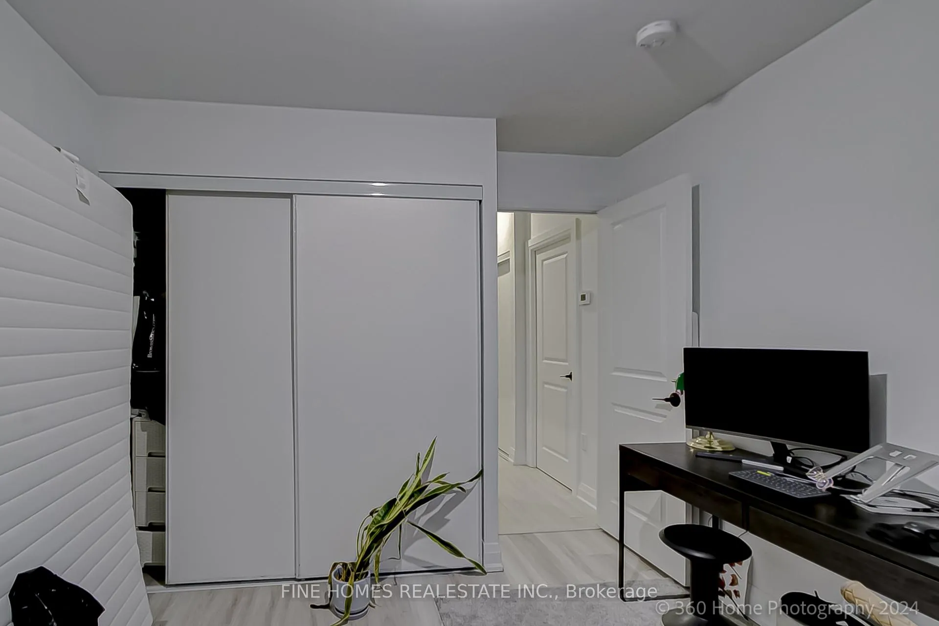 Photo 15 of Unit C1002, 5299 Highway 7 Road, Vaughan, Vaughan Grove — HOMEH