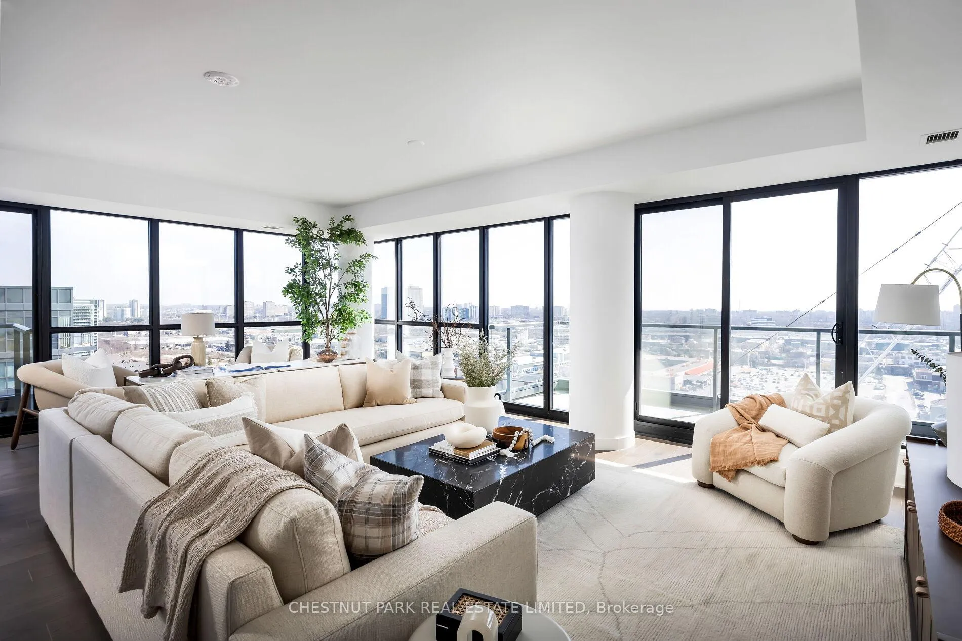 Photo 7 of Unit 1801, 33 Frederick Todd Way, Toronto, Thorncliffe Park — HOMEH