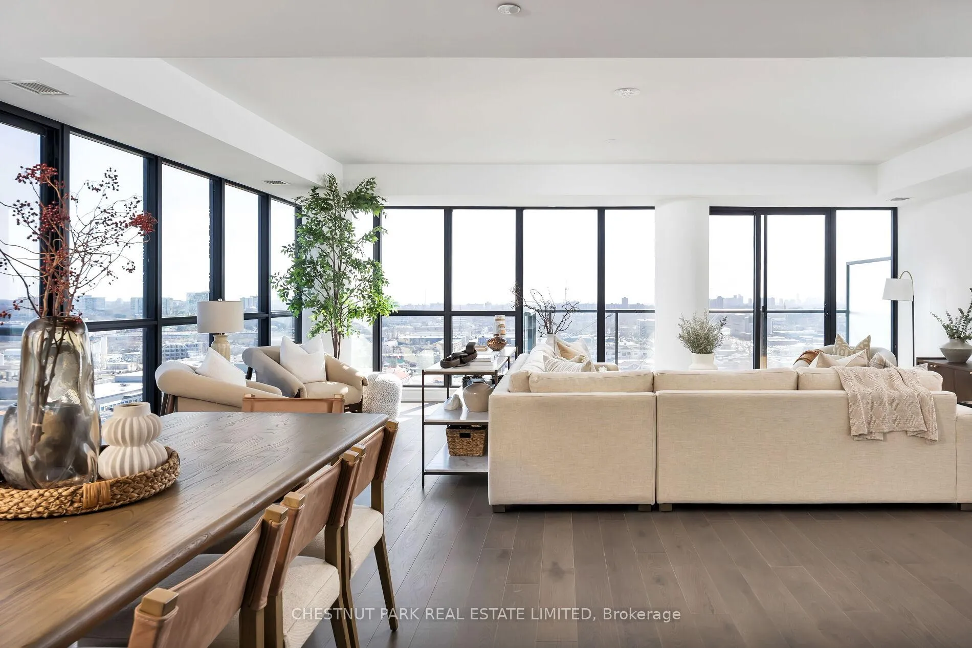 Photo 12 of Unit 1801, 33 Frederick Todd Way, Toronto, Thorncliffe Park — HOMEH