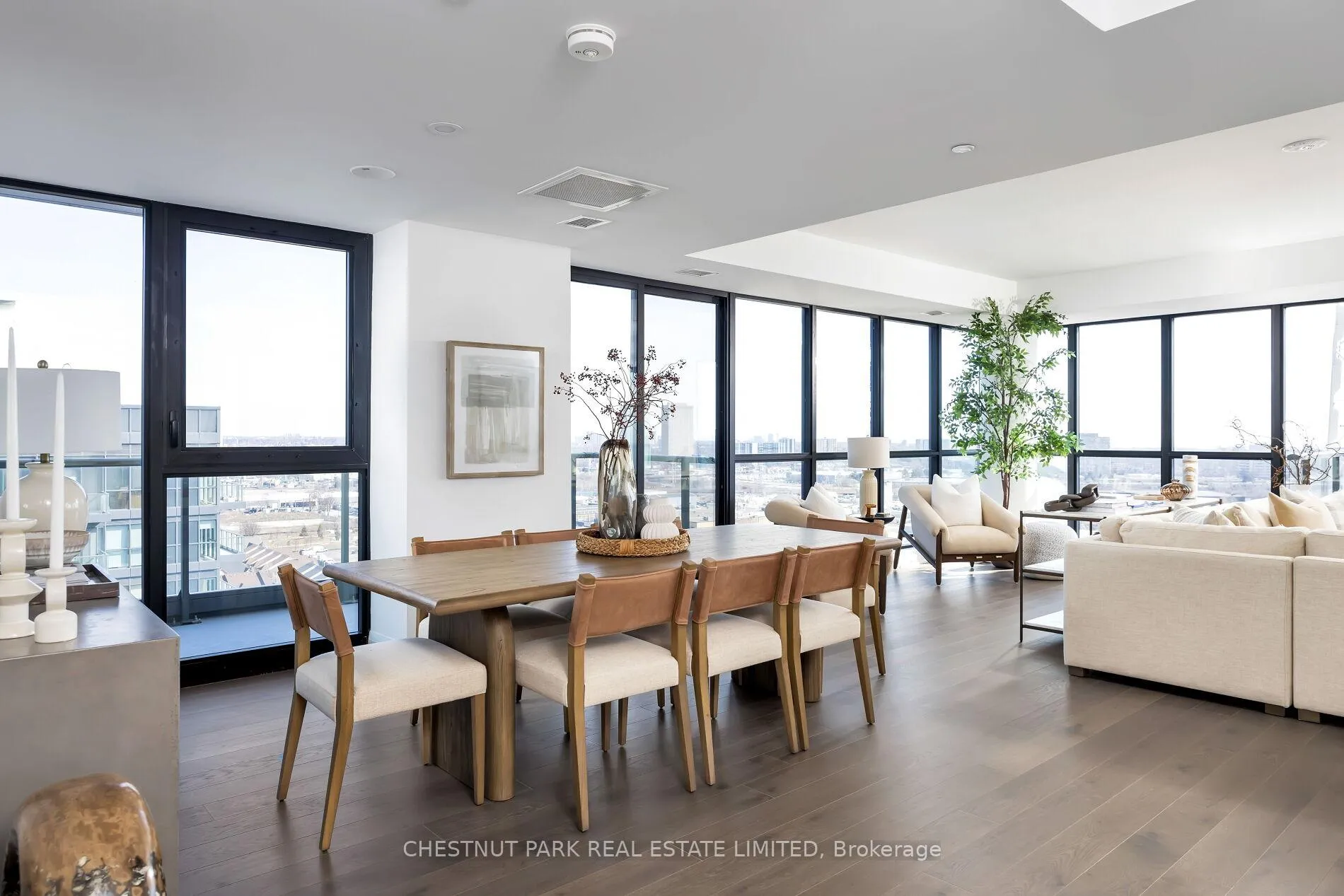 Photo 13 of Unit 1801, 33 Frederick Todd Way, Toronto, Thorncliffe Park — HOMEH