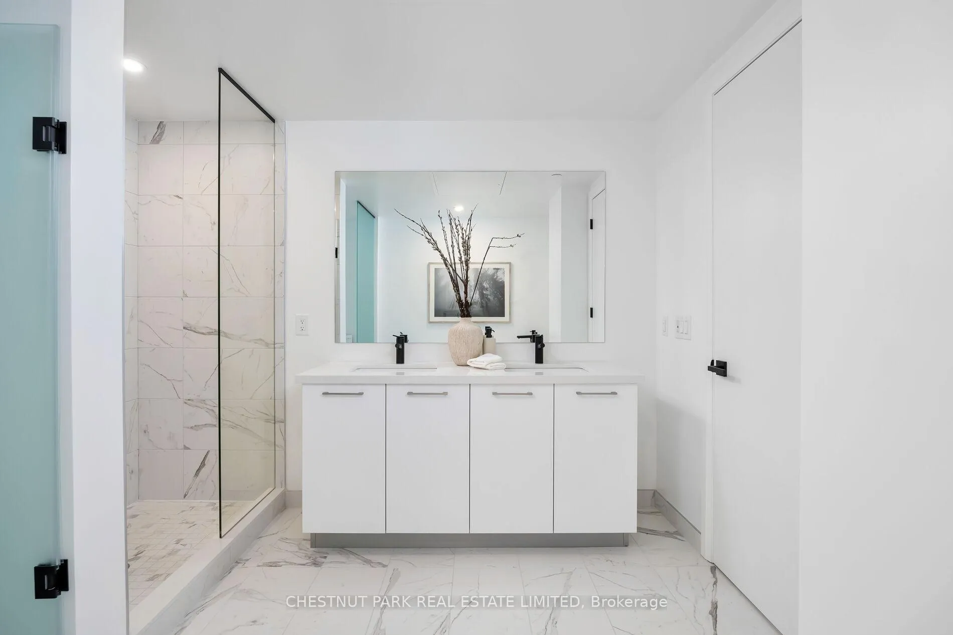 Photo 22 of Unit 1801, 33 Frederick Todd Way, Toronto, Thorncliffe Park — HOMEH