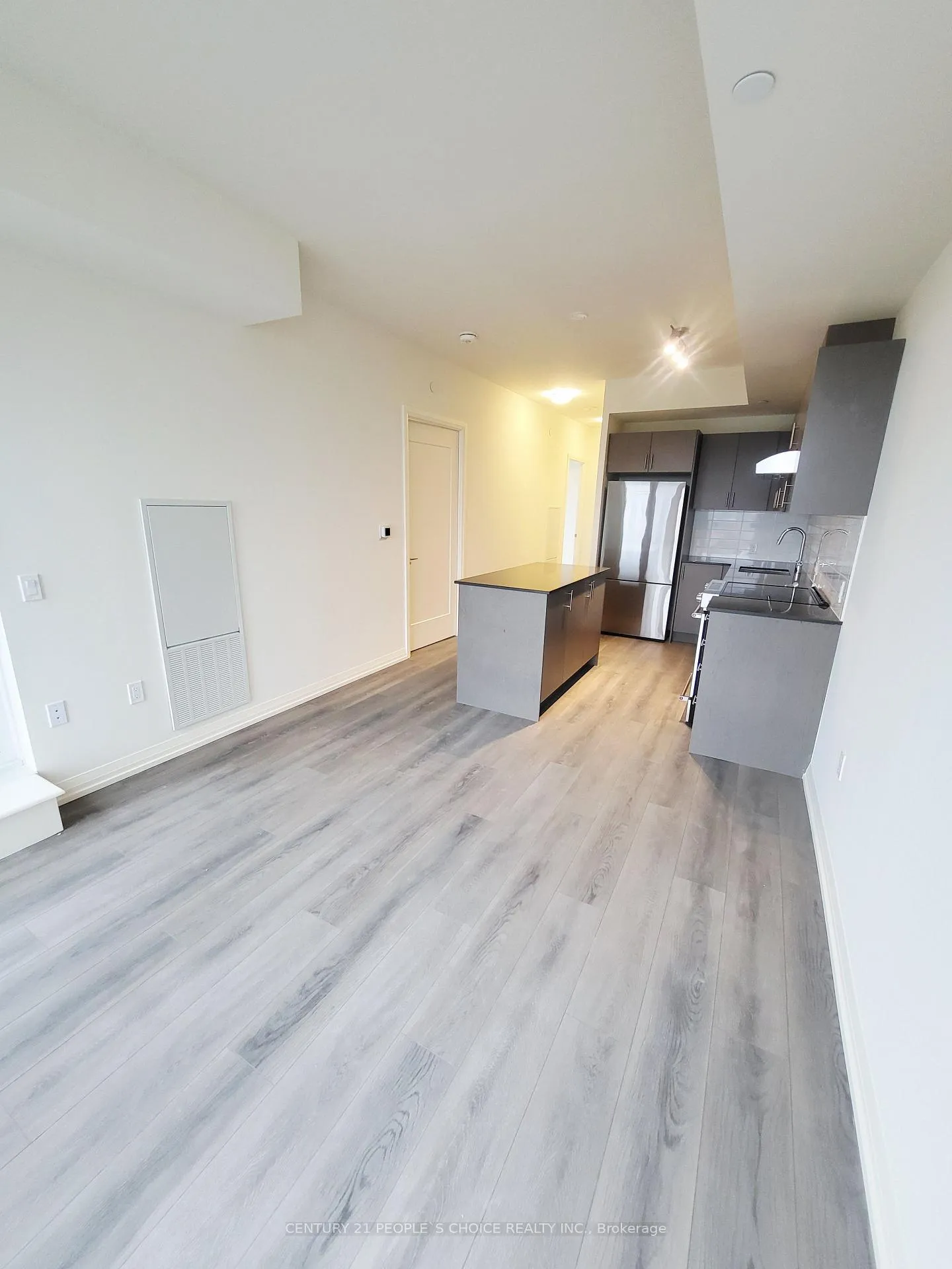 Photo 13 of Unit 309, 27 Korda Gate, Vaughan, Vellore Village — HOMEH