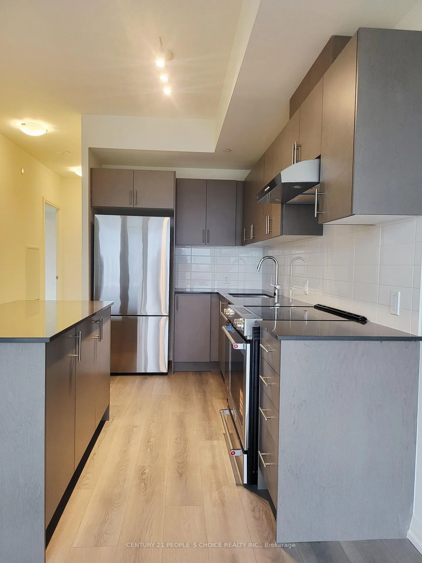 Photo 14 of Unit 309, 27 Korda Gate, Vaughan, Vellore Village — HOMEH