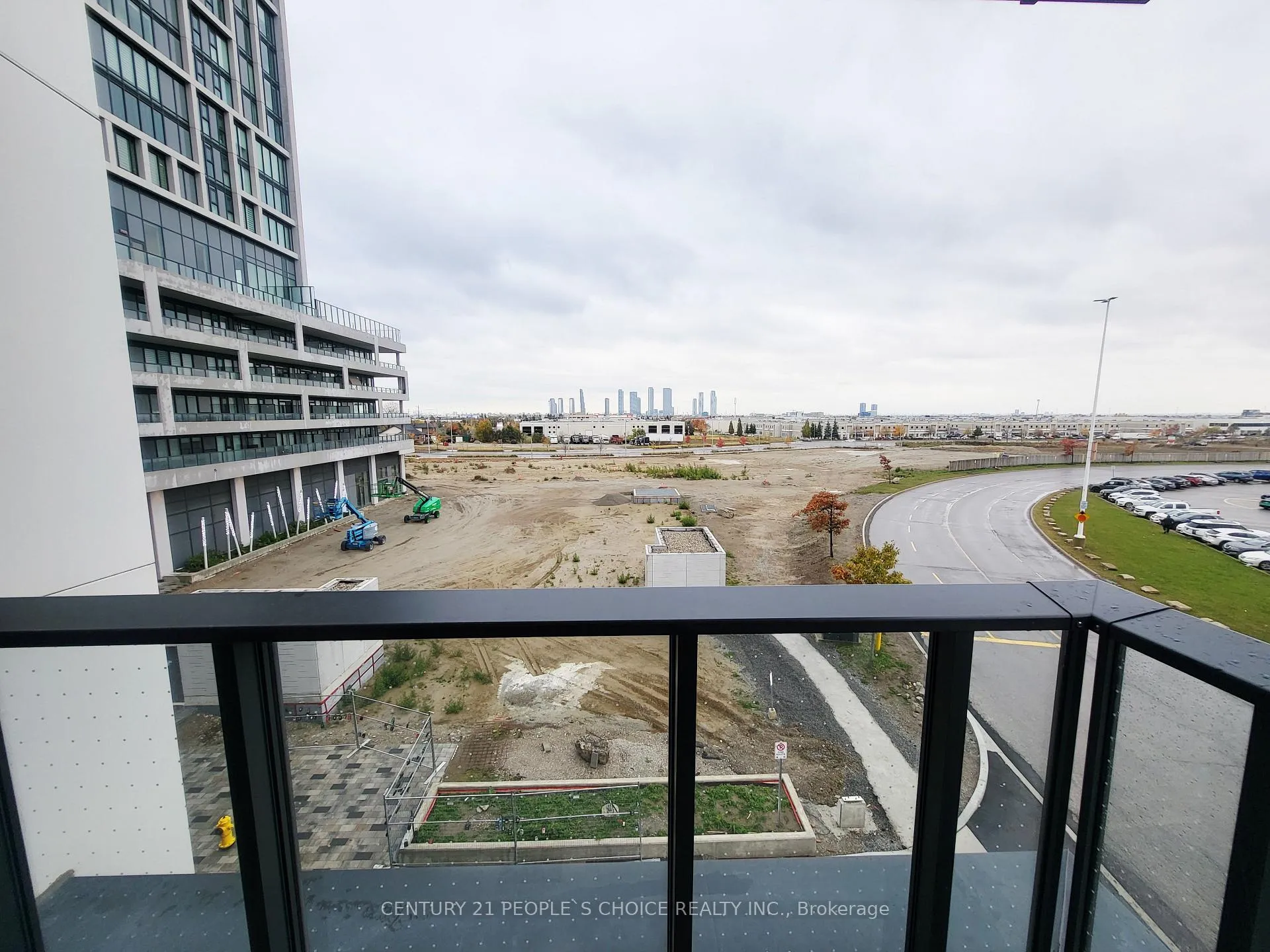 Photo 23 of Unit 309, 27 Korda Gate, Vaughan, Vellore Village — HOMEH