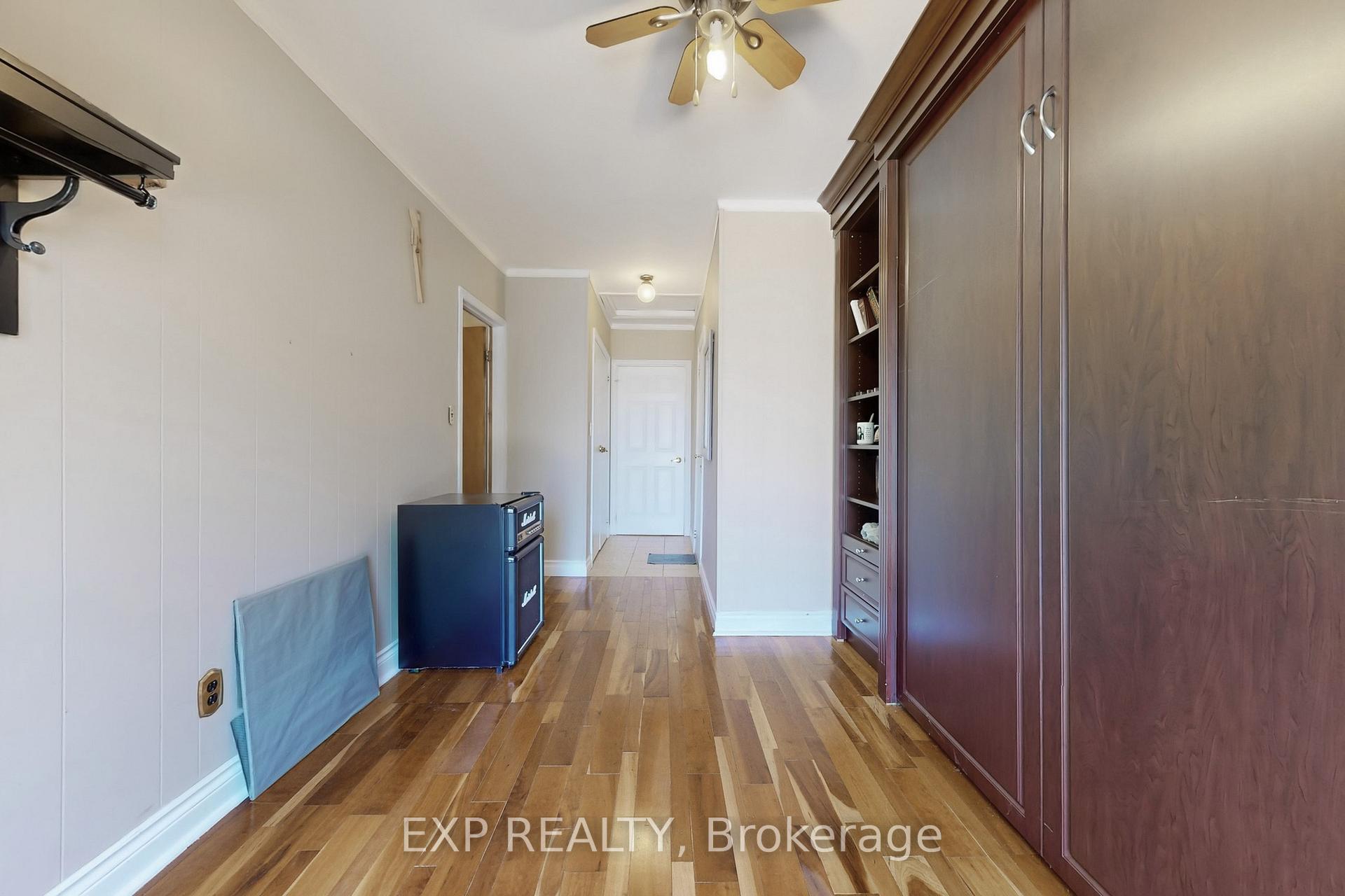 Photo 26 of 230 Lake Drive E, Georgina, Historic Lakeshore Communities — HOMEH