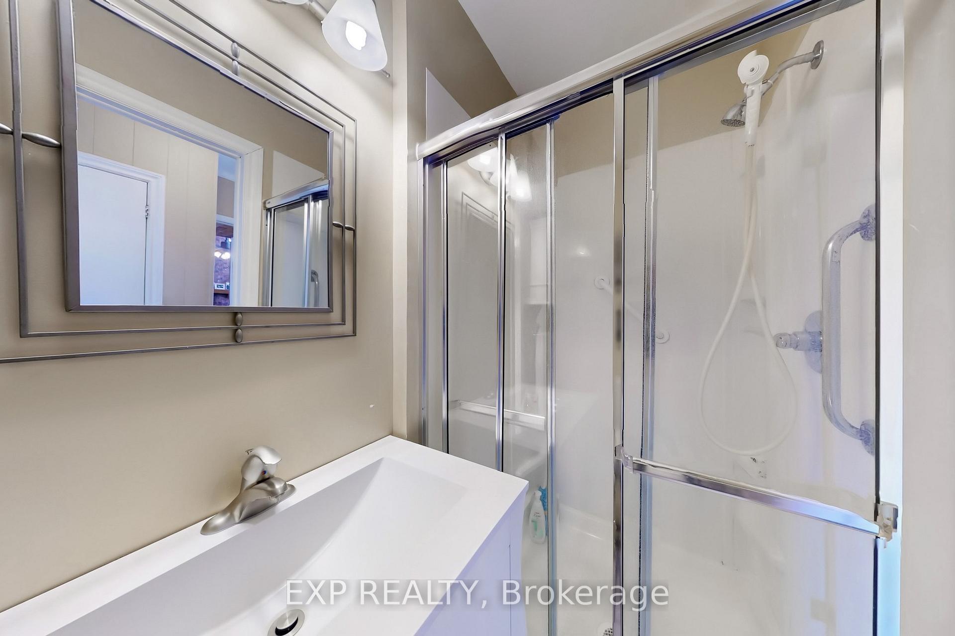 Photo 28 of 230 Lake Drive E, Georgina, Historic Lakeshore Communities — HOMEH