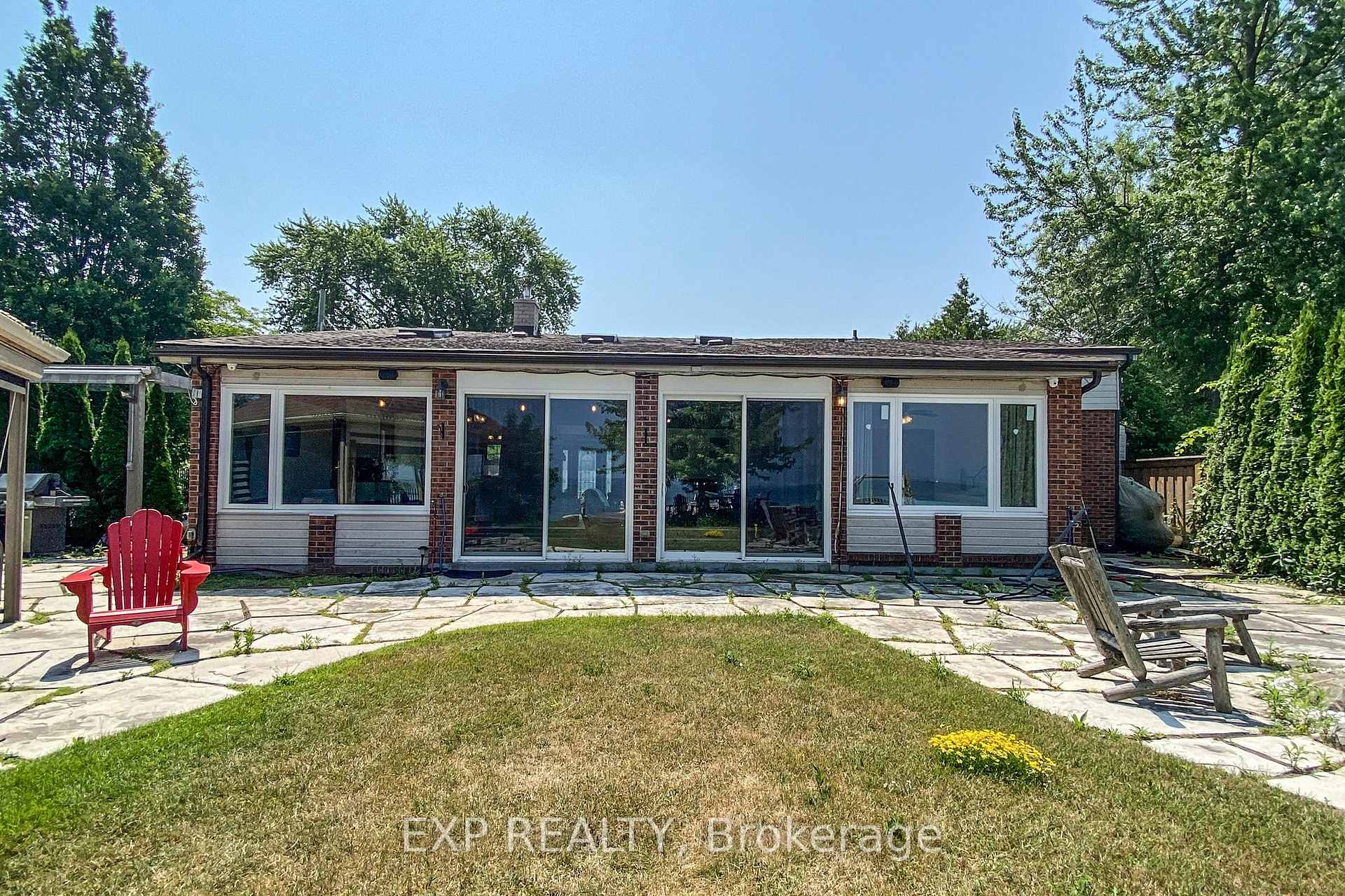 Photo 29 of 230 Lake Drive E, Georgina, Historic Lakeshore Communities — HOMEH