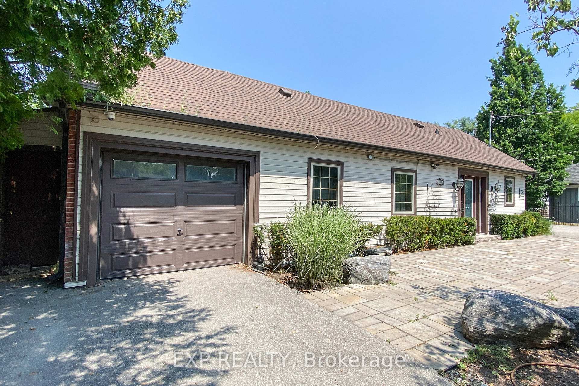 Photo 38 of 230 Lake Drive E, Georgina, Historic Lakeshore Communities — HOMEH
