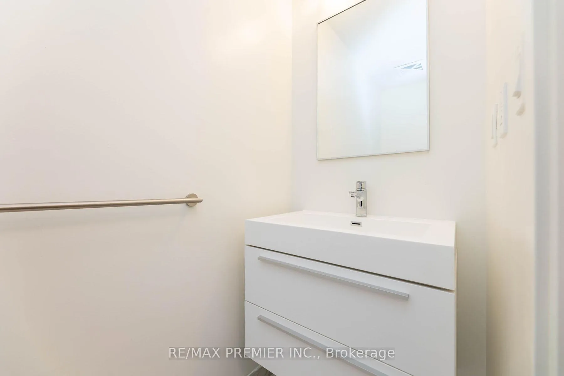 Photo 9 of Unit C912, 38 Simcoe Promenade Circle, Markham, Unionville — HOMEH