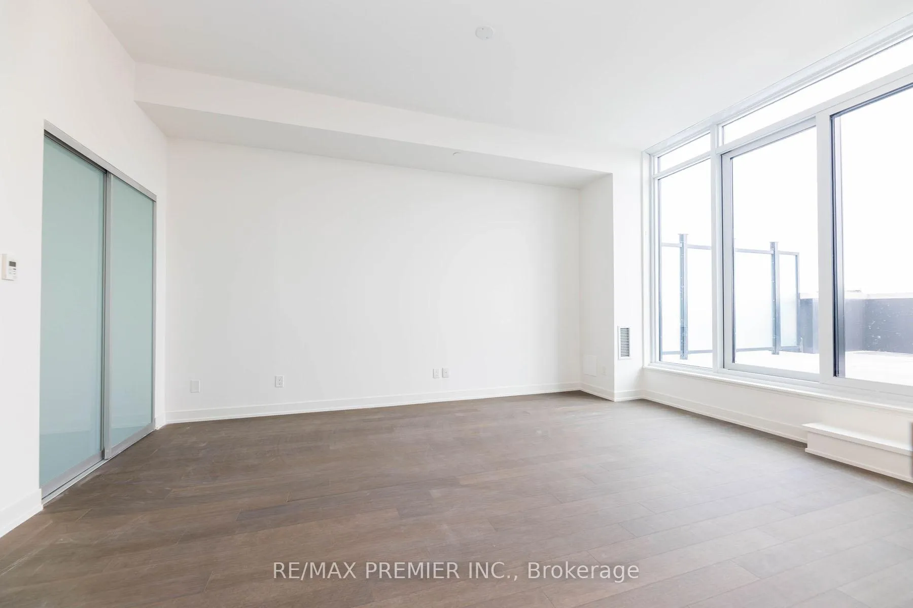 Photo 26 of Unit C912, 38 Simcoe Promenade Circle, Markham, Unionville — HOMEH