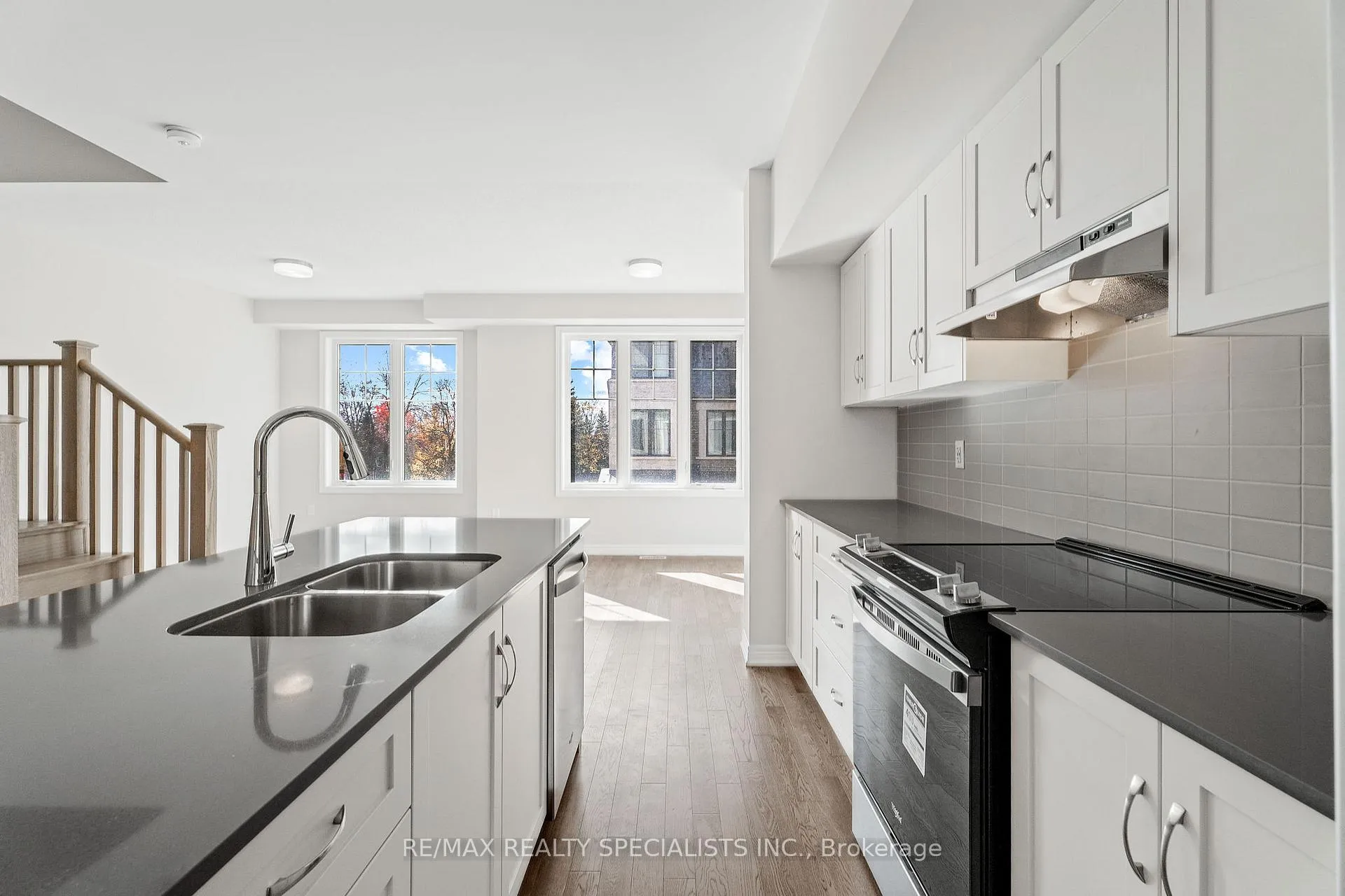 Photo 13 of 15 Folcroft Street, Brampton, Credit Valley — HOMEH