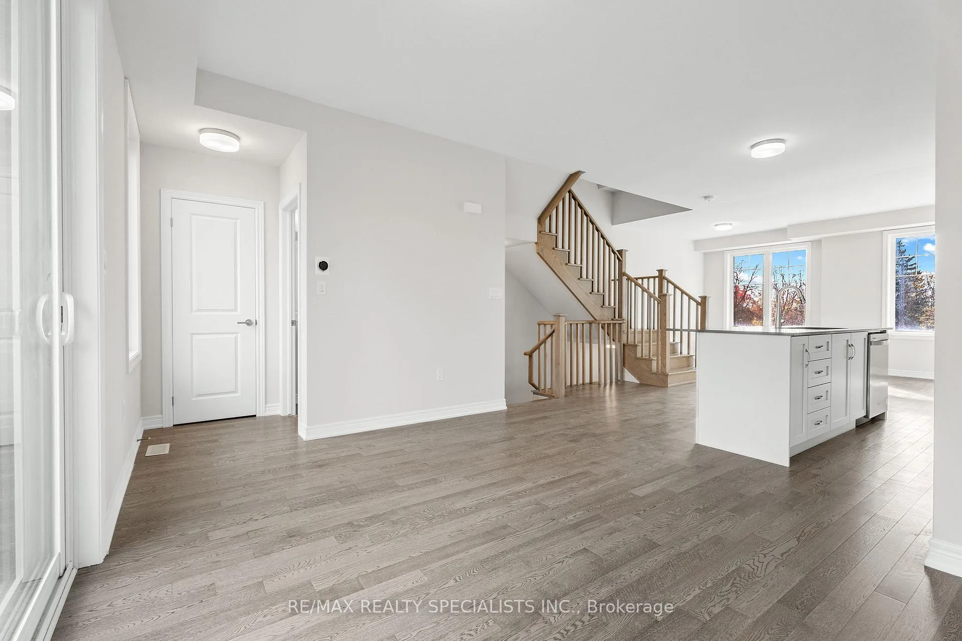 Photo 17 of 15 Folcroft Street, Brampton, Credit Valley — HOMEH