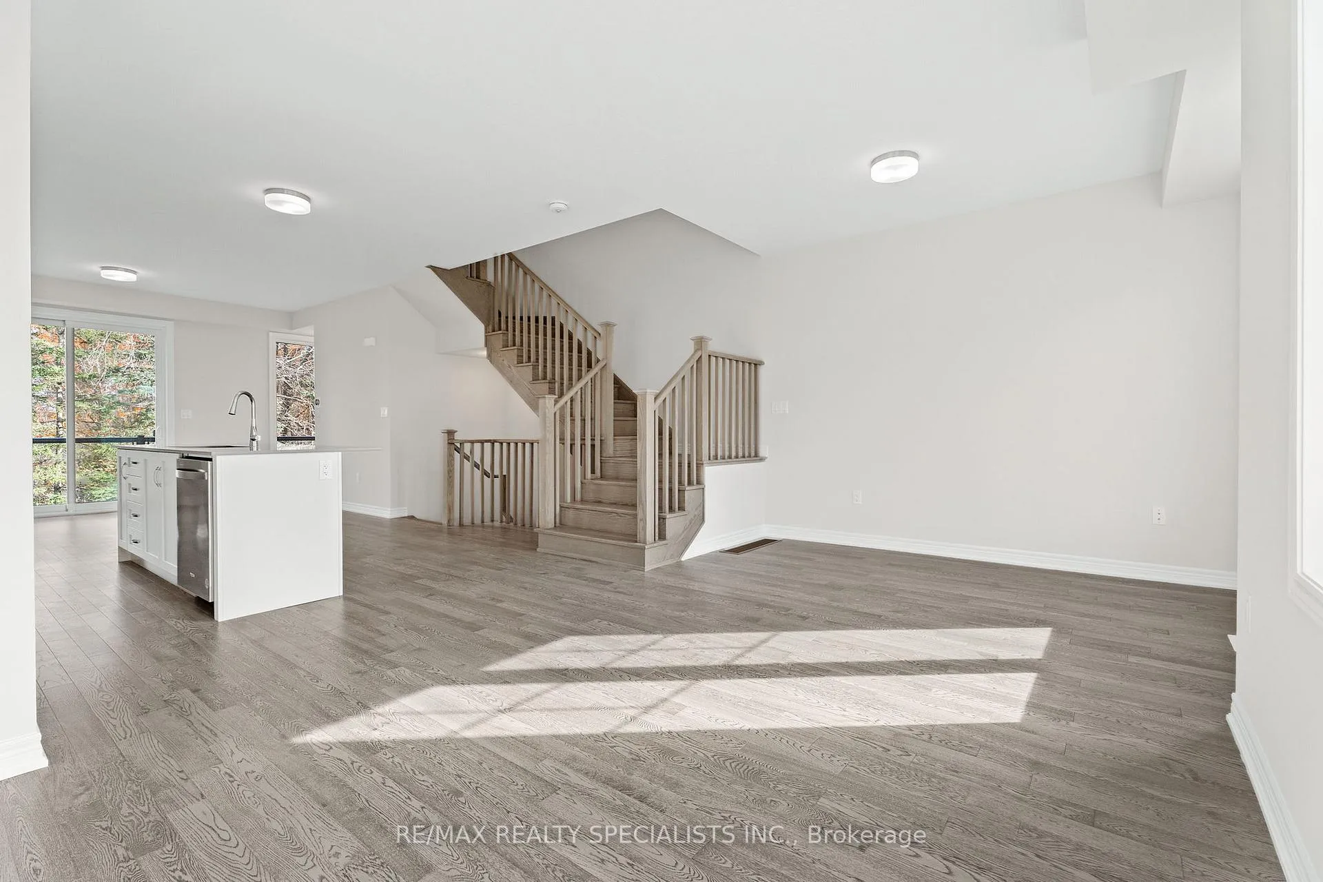 Photo 19 of 15 Folcroft Street, Brampton, Credit Valley — HOMEH