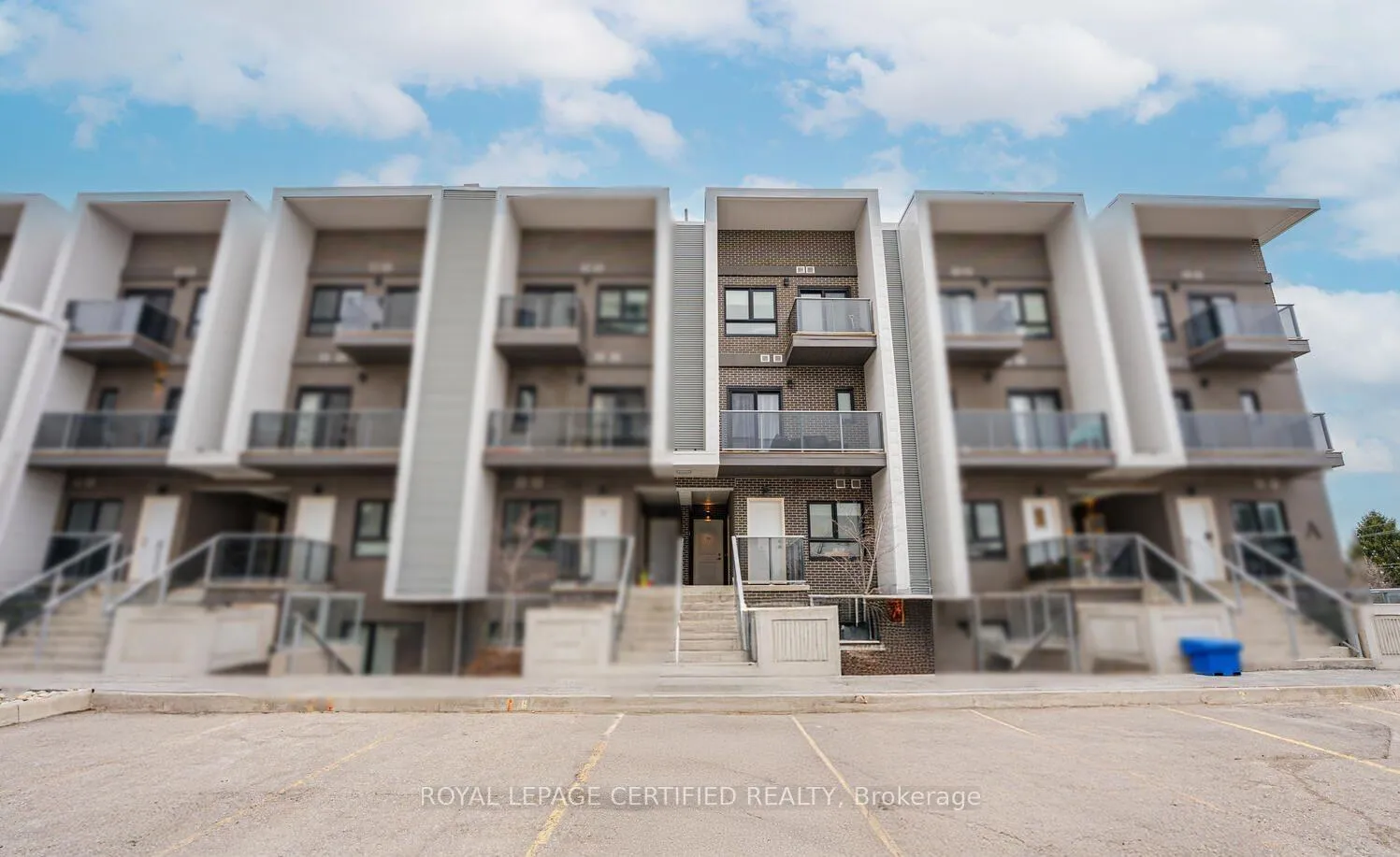 Photo 4 of Unit 12A, 1430 Highland Road W, Kitchener, Highland West — HOMEH