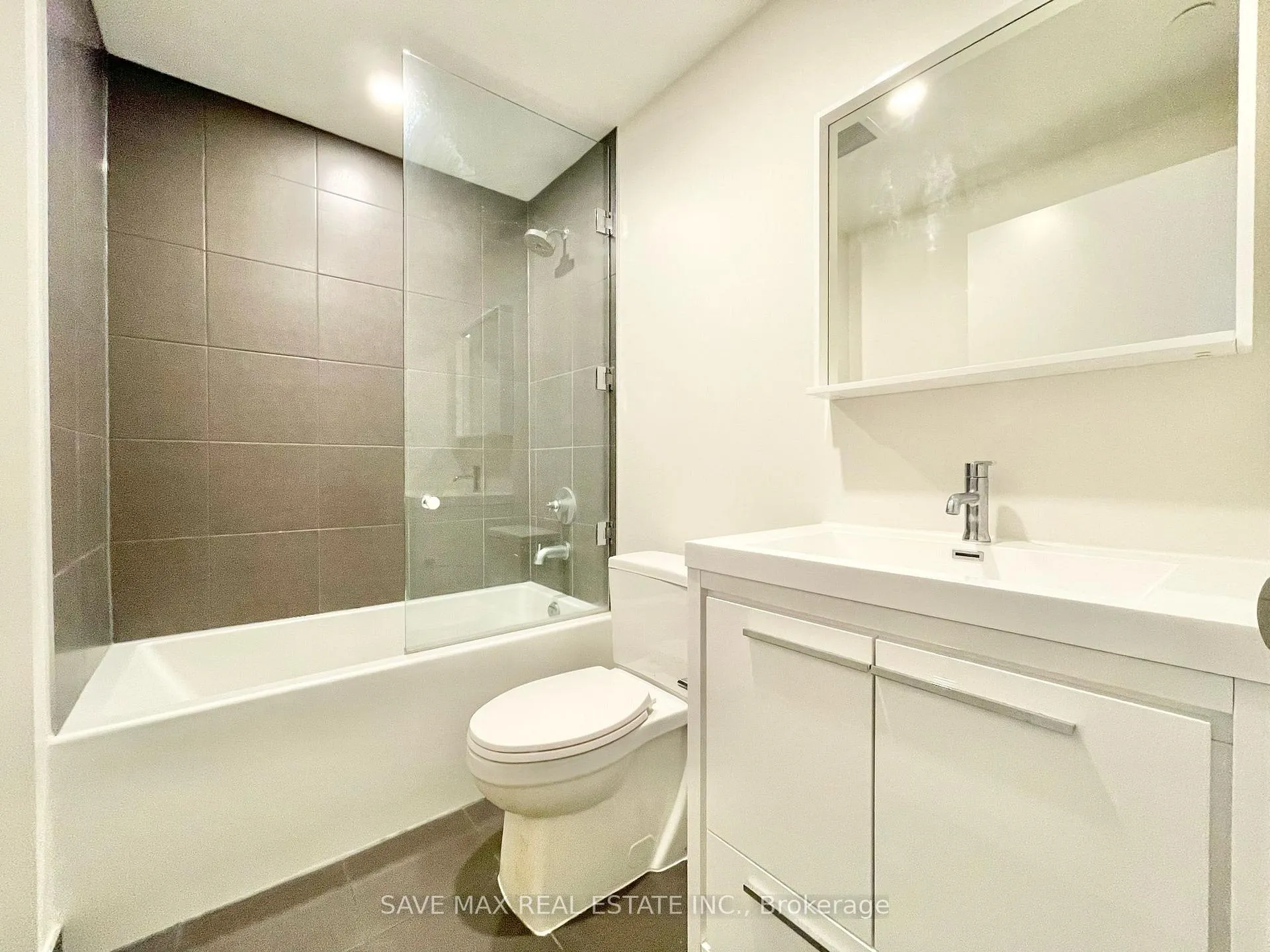 Photo 8 of Unit 1020, 212 King William Street, Hamilton, Beasley — HOMEH