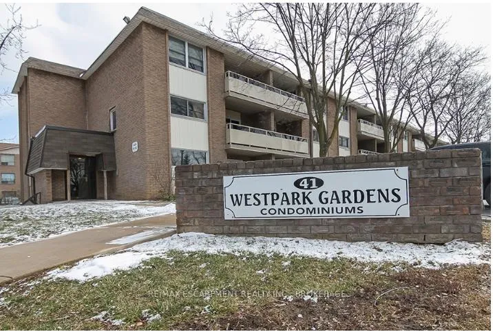 Front of Unit 206, 41 Rykert Street