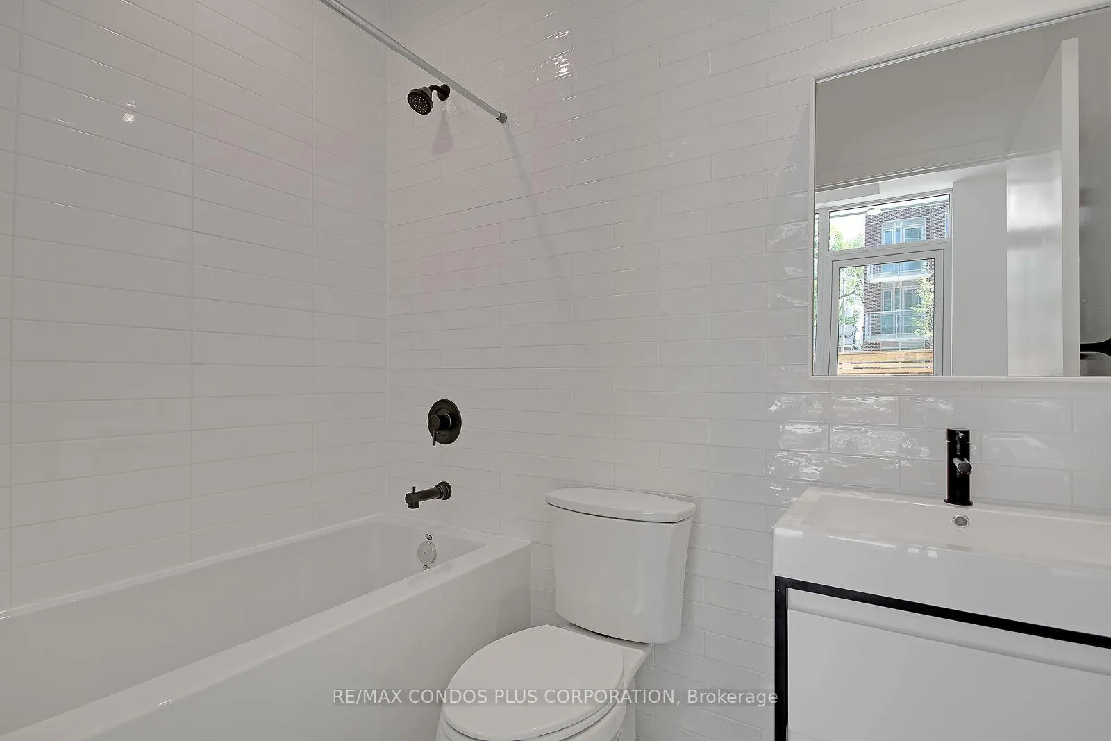 Photo 7 of Unit 121, 150 Logan Avenue, Toronto, South Riverdale — HOMEH