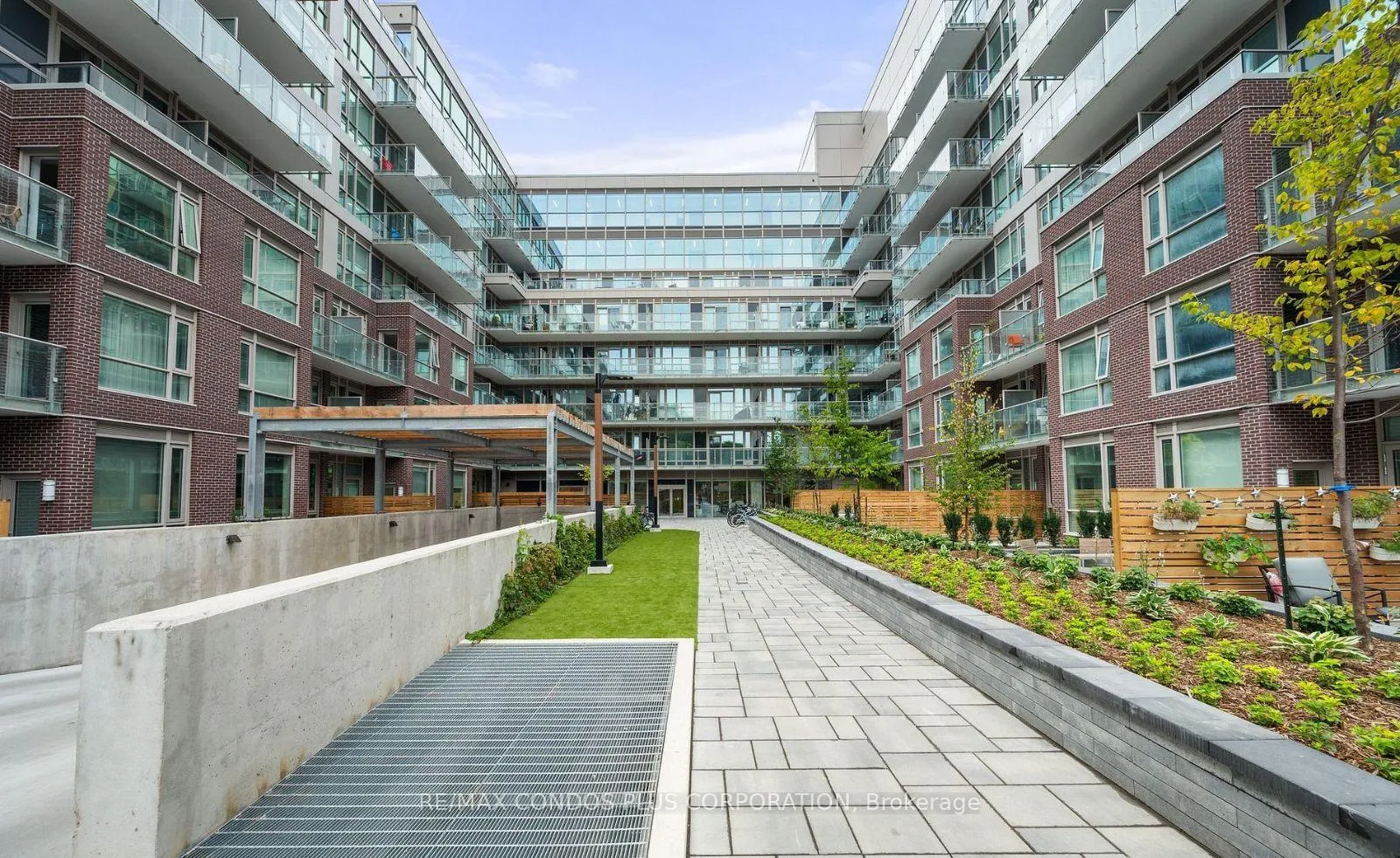 Photo 23 of Unit 121, 150 Logan Avenue, Toronto, South Riverdale — HOMEH