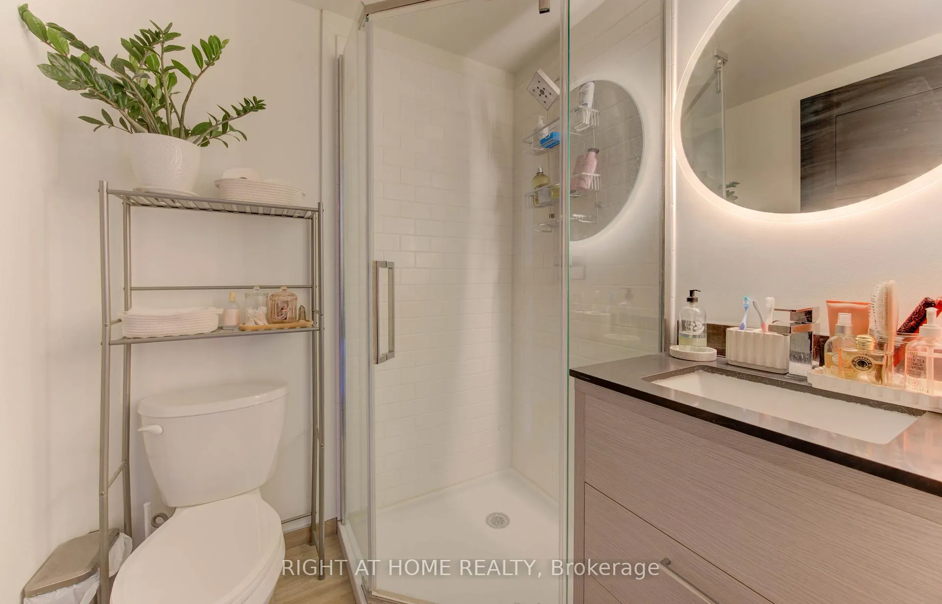 Photo 10 of Unit 1030, 145 Columbia Street W, Waterloo — HOMEH