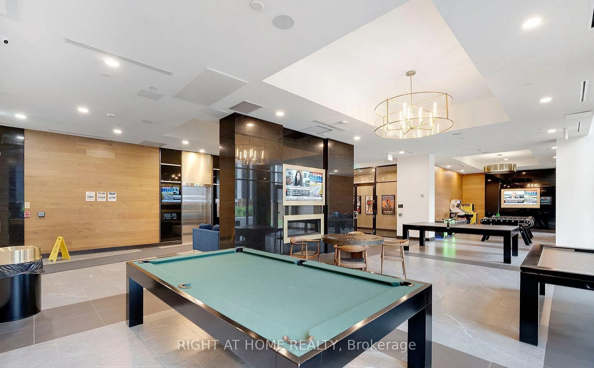 Photo 32 of Unit 1030, 145 Columbia Street W, Waterloo — HOMEH