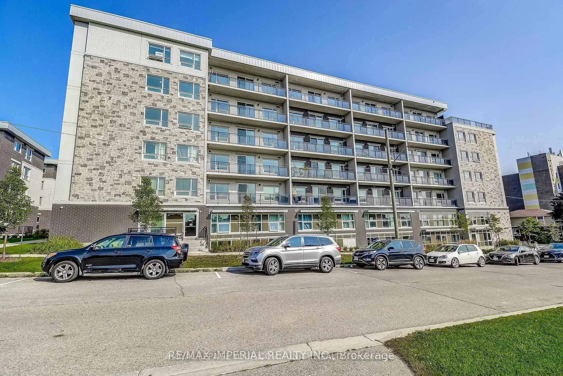 Front of Unit B610, 275 Larch Street