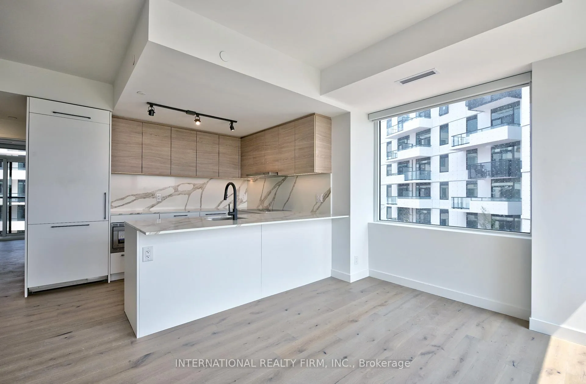 Photo 6 of Unit 505, 1050 Eastern Avenue, Toronto, The Beaches — HOMEH