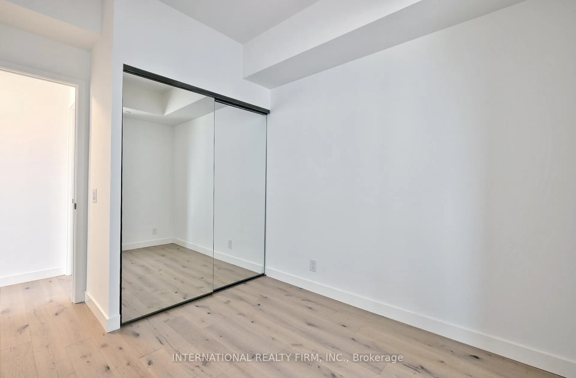 Photo 13 of Unit 505, 1050 Eastern Avenue, Toronto, The Beaches — HOMEH