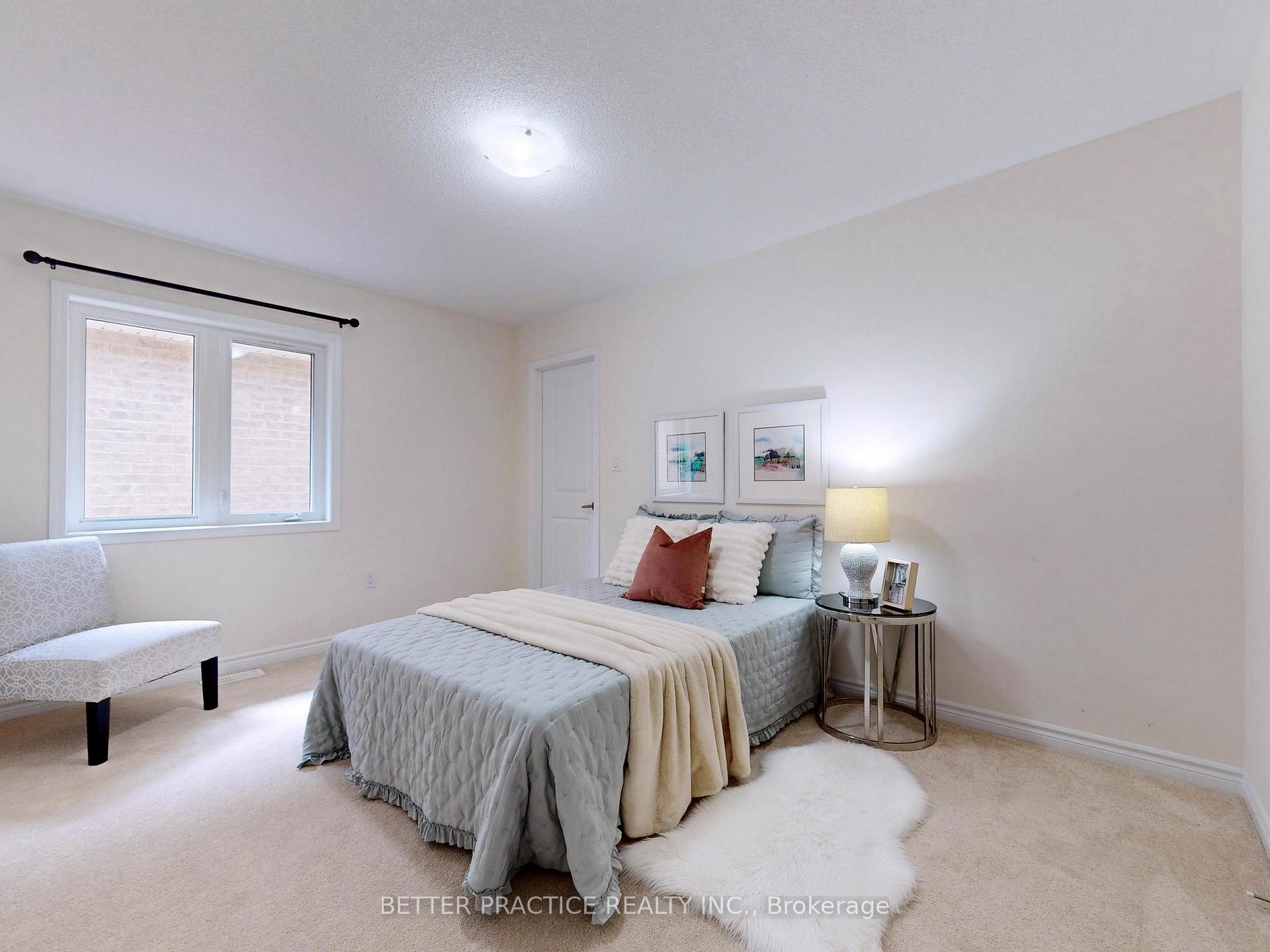 Photo 2 of 96 Thomas Phillips Drive, Aurora, Rural Aurora — HOMEH
