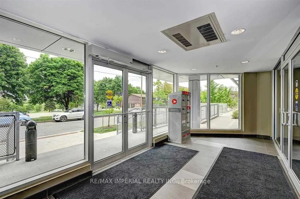 Photo 4 of Unit 713, 251 Hemlock Street, Waterloo, Beechwood/University — HOMEH