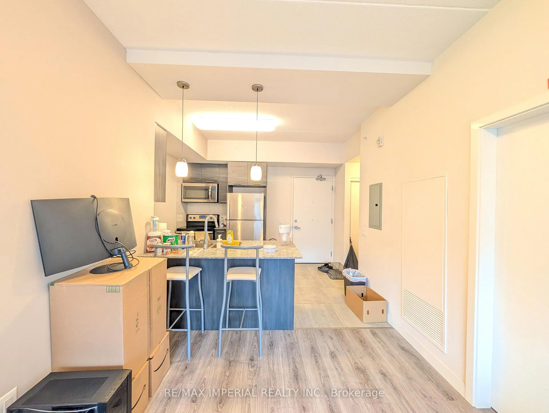 Photo 13 of Unit 713, 251 Hemlock Street, Waterloo, Beechwood/University — HOMEH