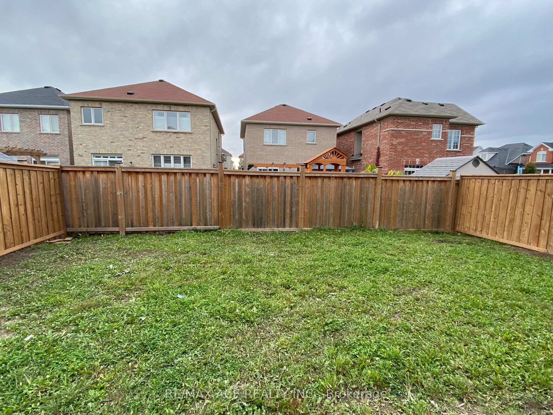 Photo 22 of 76 Pedwell Street, Clarington, Newcastle — HOMEH