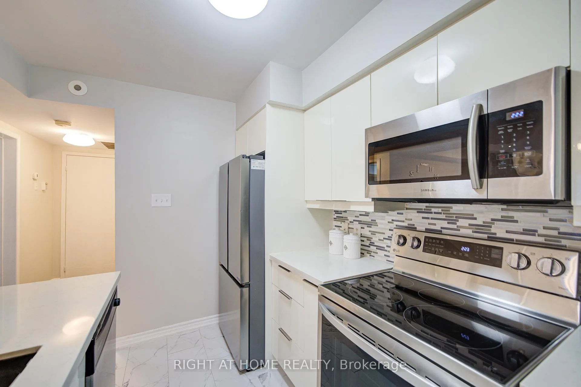 Photo 18 of Unit 25, 2285 Bur Oak Avenue S, Markham, Greensborough — HOMEH