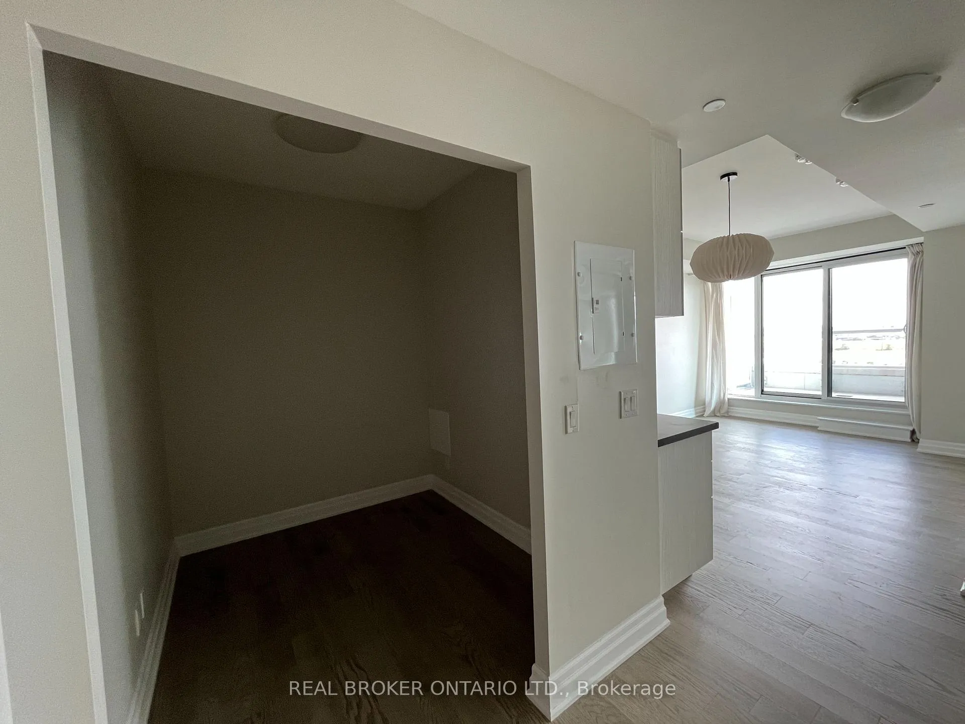 Photo 3 of Unit 1111, 8 Rouge Valley Drive, Markham, Unionville — HOMEH