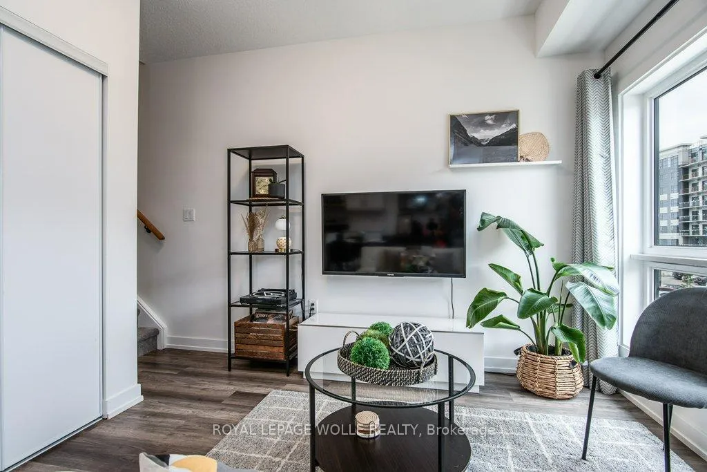 Photo 7 of Unit E11, 20 Palace Street, Kitchener — HOMEH