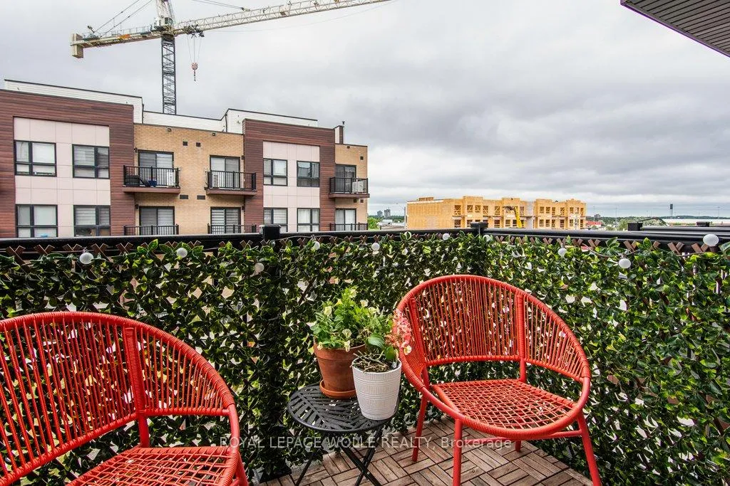 Photo 23 of Unit E11, 20 Palace Street, Kitchener — HOMEH